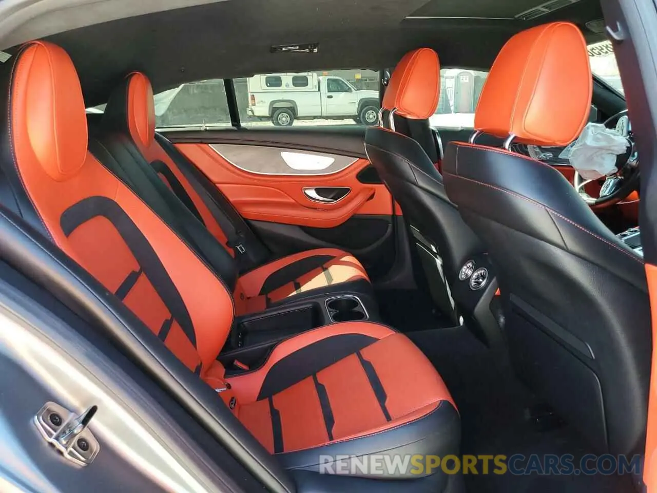 10 Photograph of a damaged car WDD7X8JB0KA006506 MERCEDES-BENZ GT-CLASS 2019