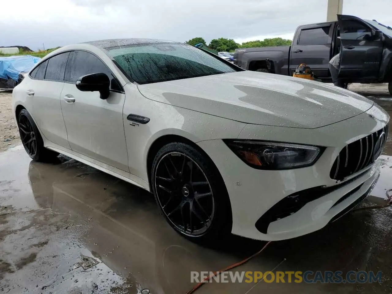 4 Photograph of a damaged car W1K7X5KB6NA046557 MERCEDES-BENZ GT-CLASS 2022