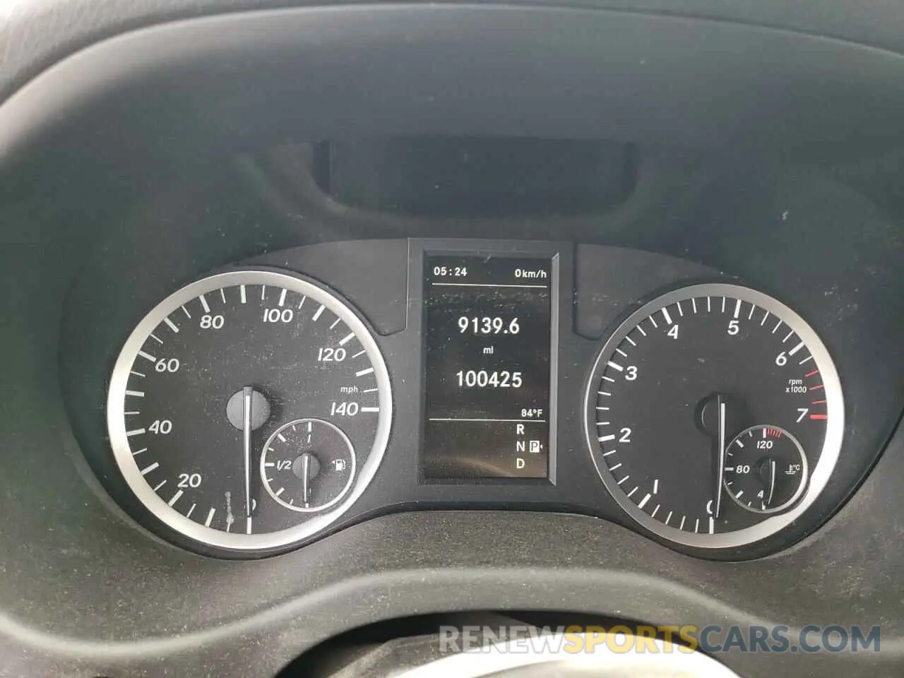 9 Photograph of a damaged car WD3PG2EA1K3599879 MERCEDES-BENZ METRIS 2019