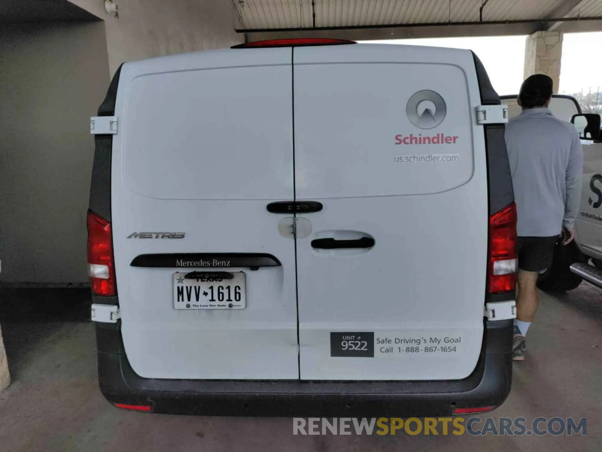 19 Photograph of a damaged car WD3PG2EA2K3604278 MERCEDES-BENZ METRIS 2019