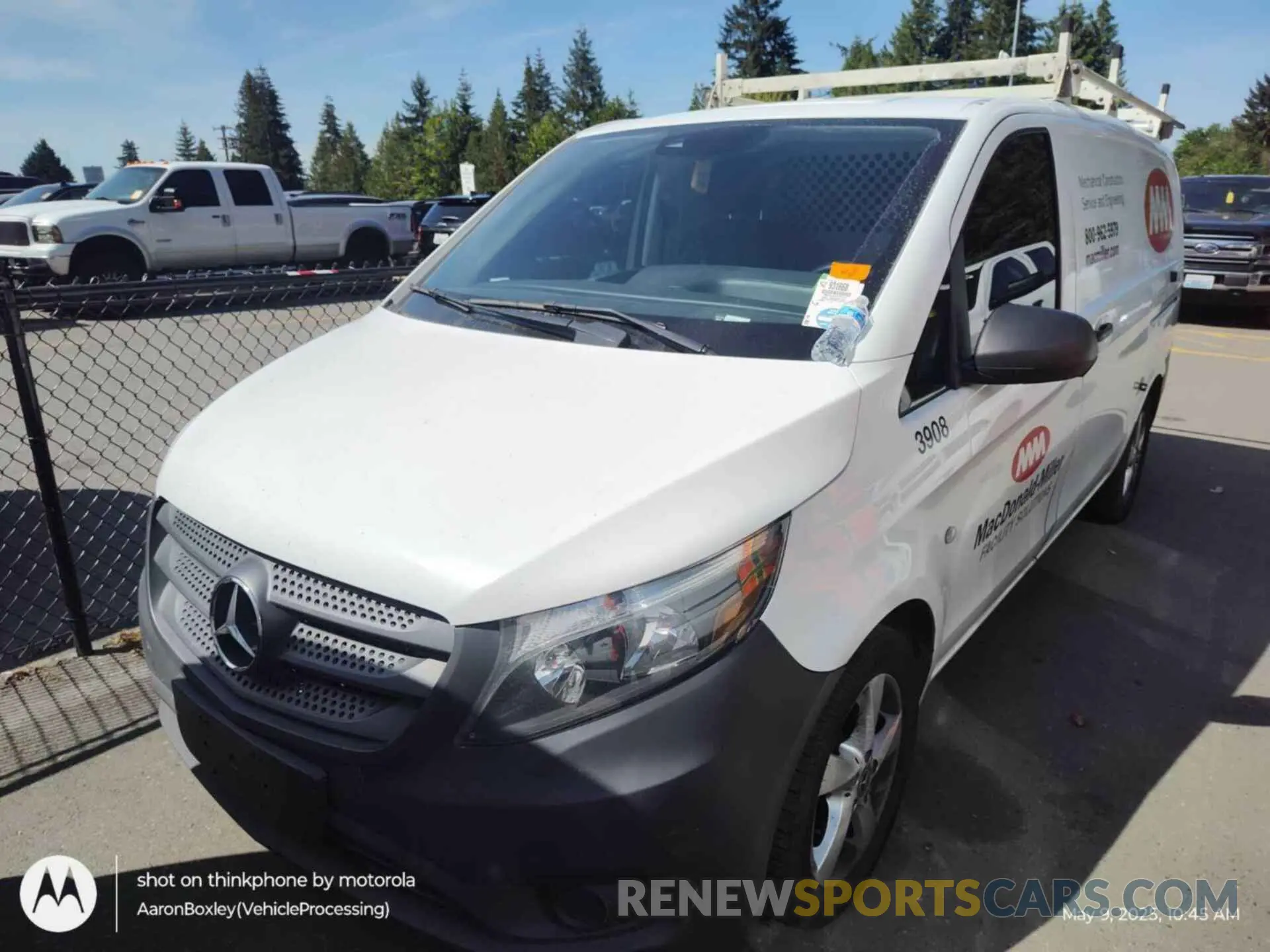 11 Photograph of a damaged car WD3PG2EA4K3553124 MERCEDES-BENZ METRIS 2019