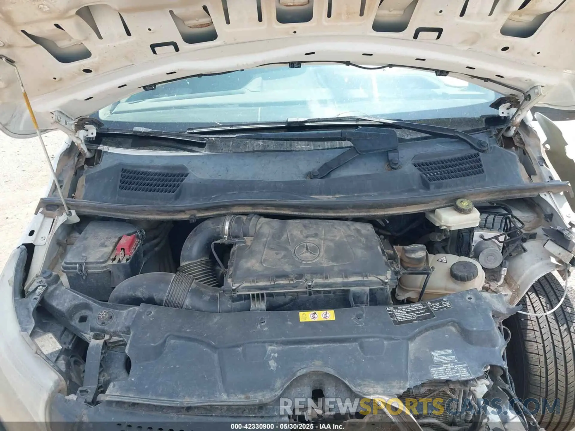 10 Photograph of a damaged car WD3PG3EA6K3532877 MERCEDES-BENZ METRIS 2019