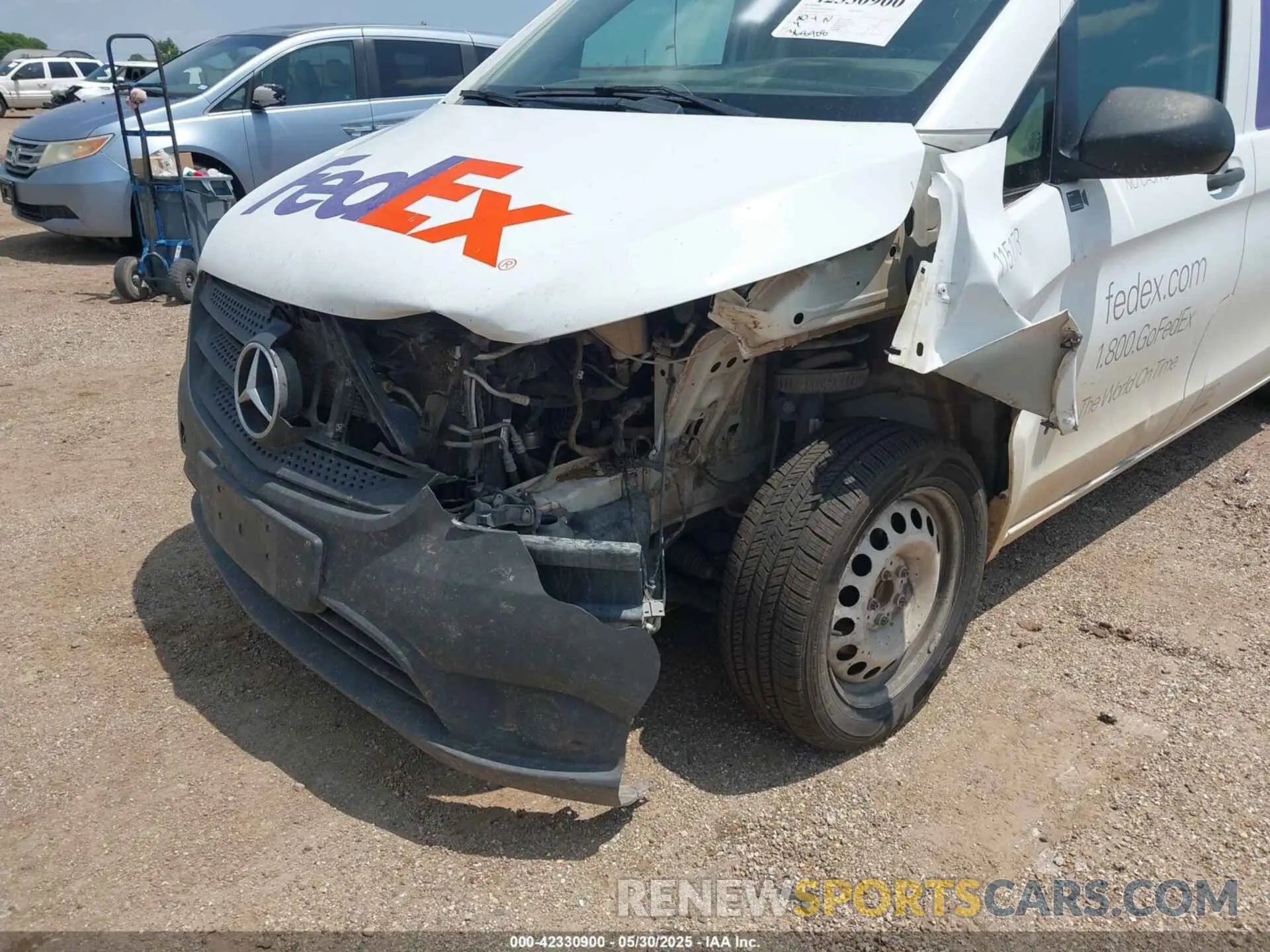 6 Photograph of a damaged car WD3PG3EA6K3532877 MERCEDES-BENZ METRIS 2019
