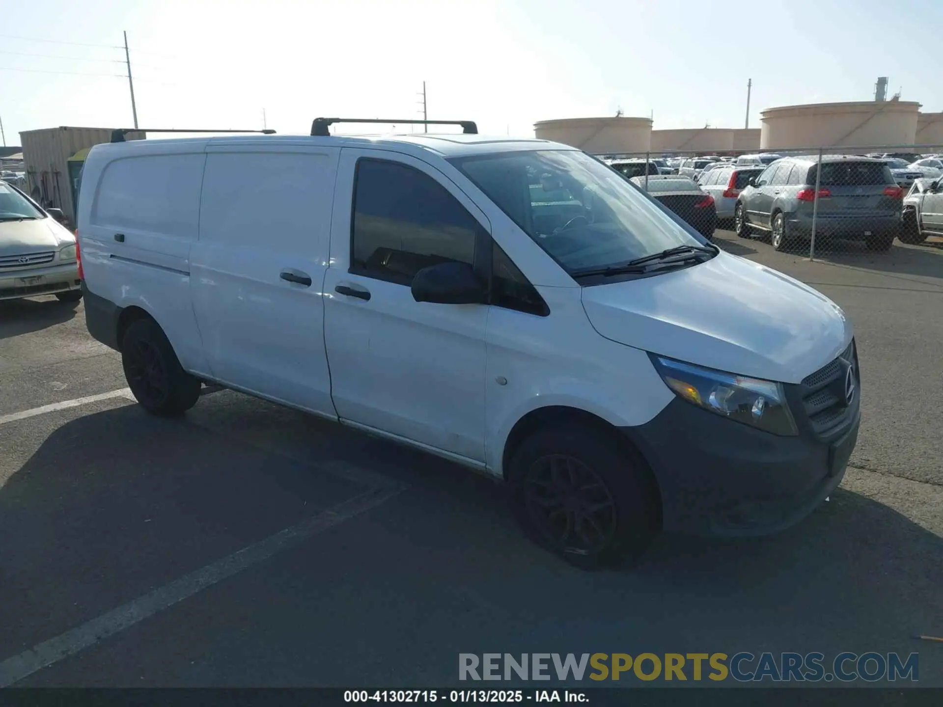1 Photograph of a damaged car WD3PG3EA6K3604953 MERCEDES-BENZ METRIS 2019