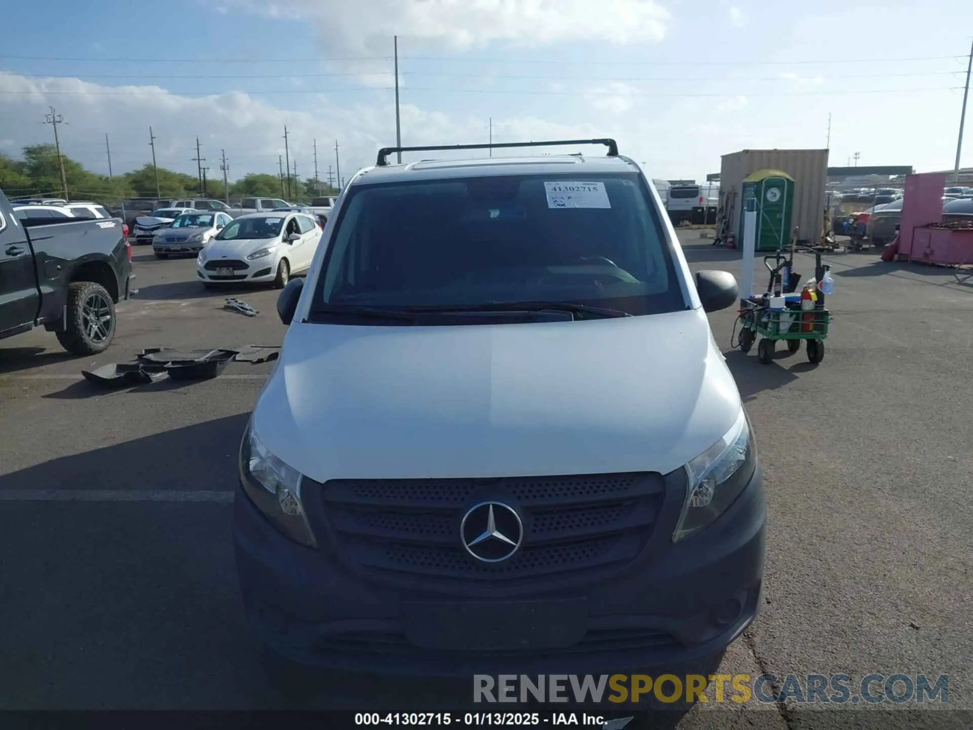 12 Photograph of a damaged car WD3PG3EA6K3604953 MERCEDES-BENZ METRIS 2019