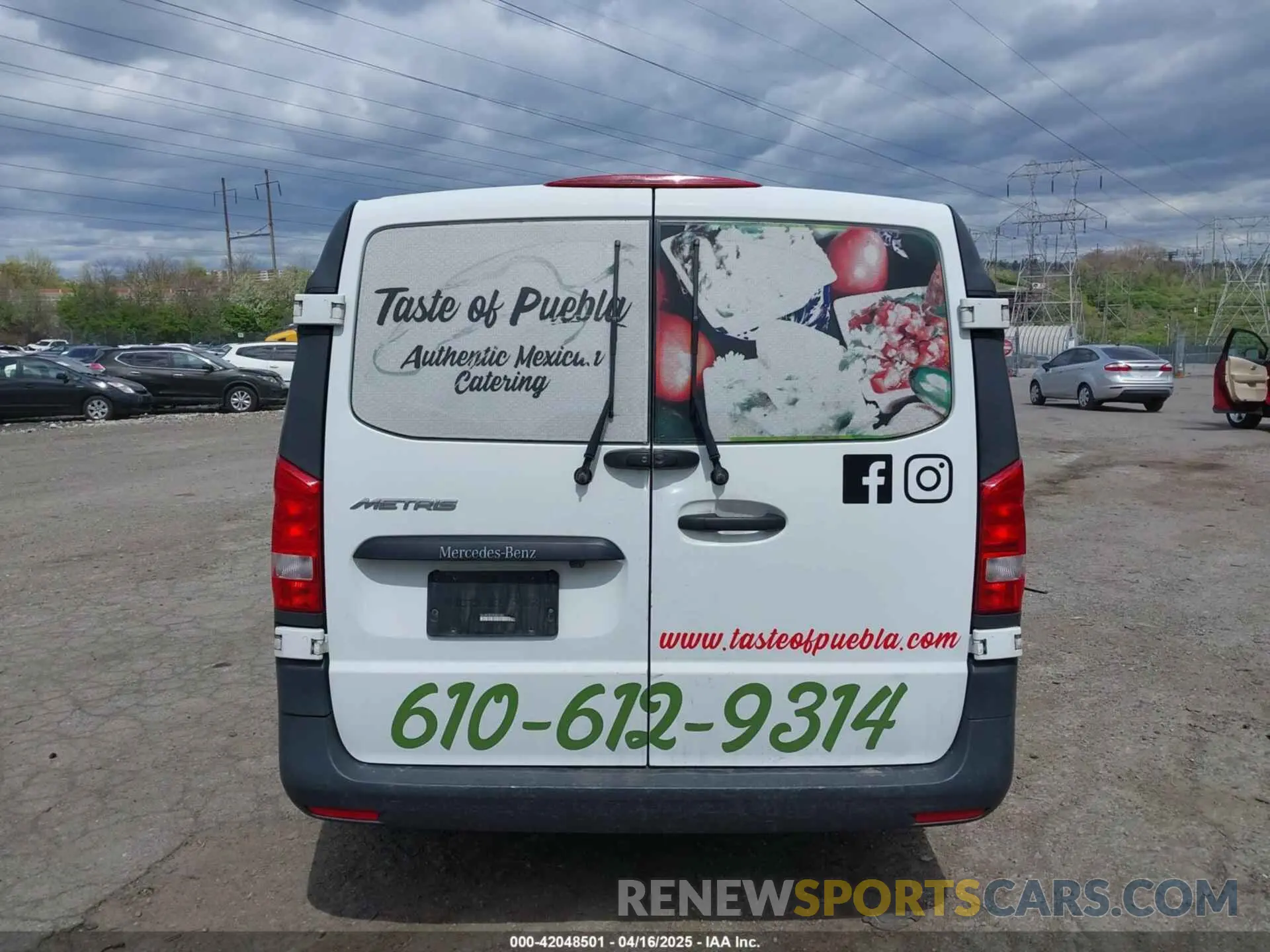 17 Photograph of a damaged car WD3PG3EA9K3592801 MERCEDES-BENZ METRIS 2019