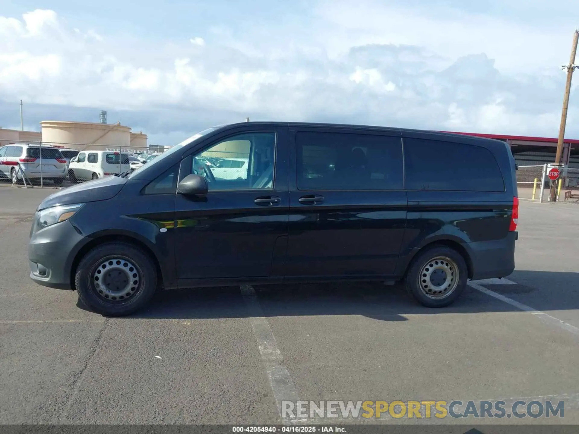 15 Photograph of a damaged car WD4PG2EE1K3519463 MERCEDES-BENZ METRIS 2019