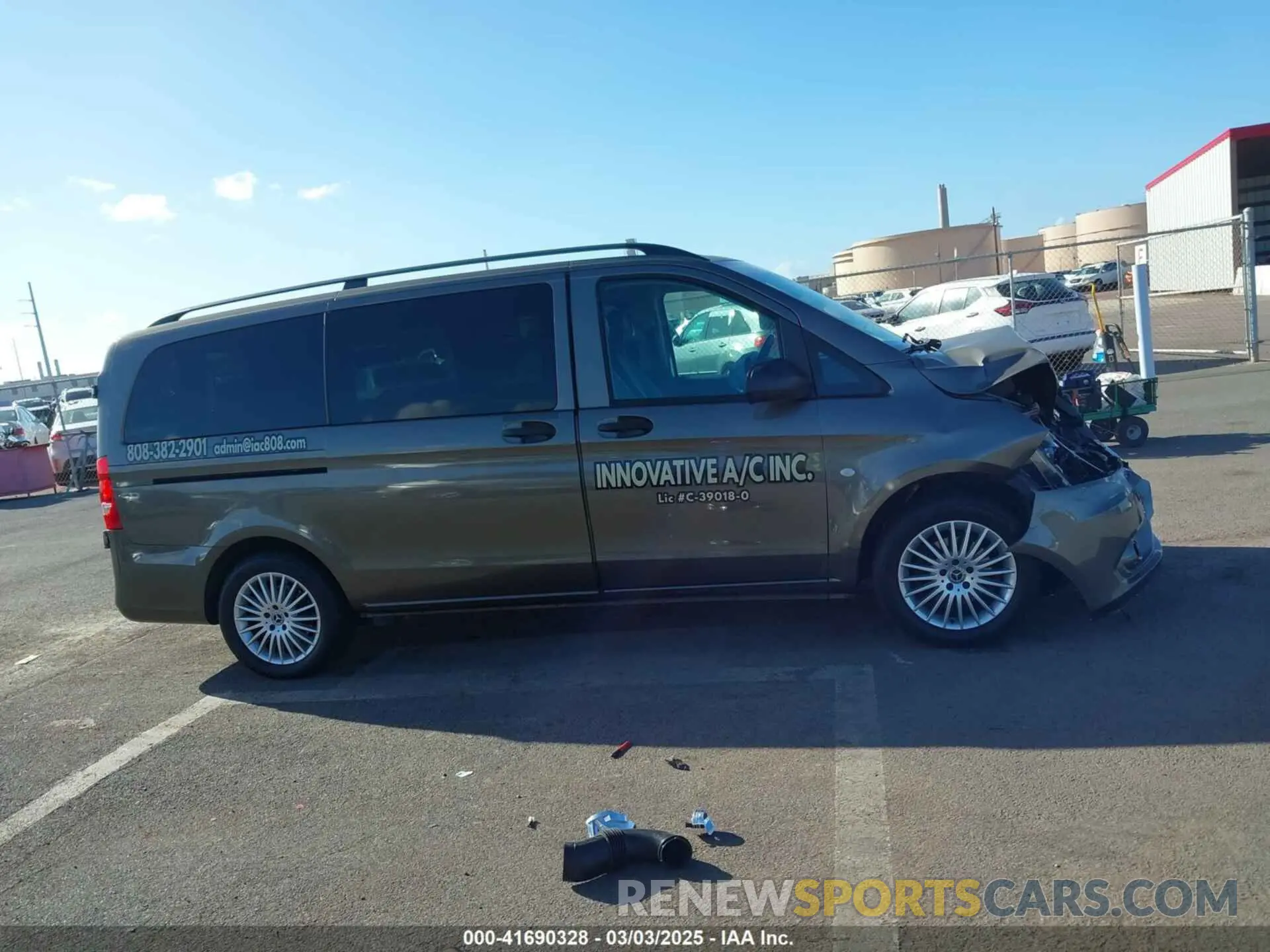 14 Photograph of a damaged car WD4PG2EE3K3523210 MERCEDES-BENZ METRIS 2019