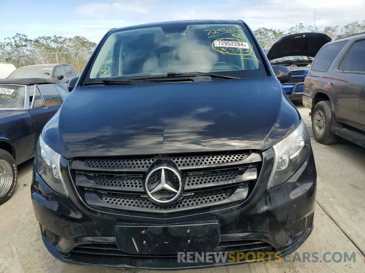 5 Photograph of a damaged car WD4PG2EE7K3519967 MERCEDES-BENZ METRIS 2019