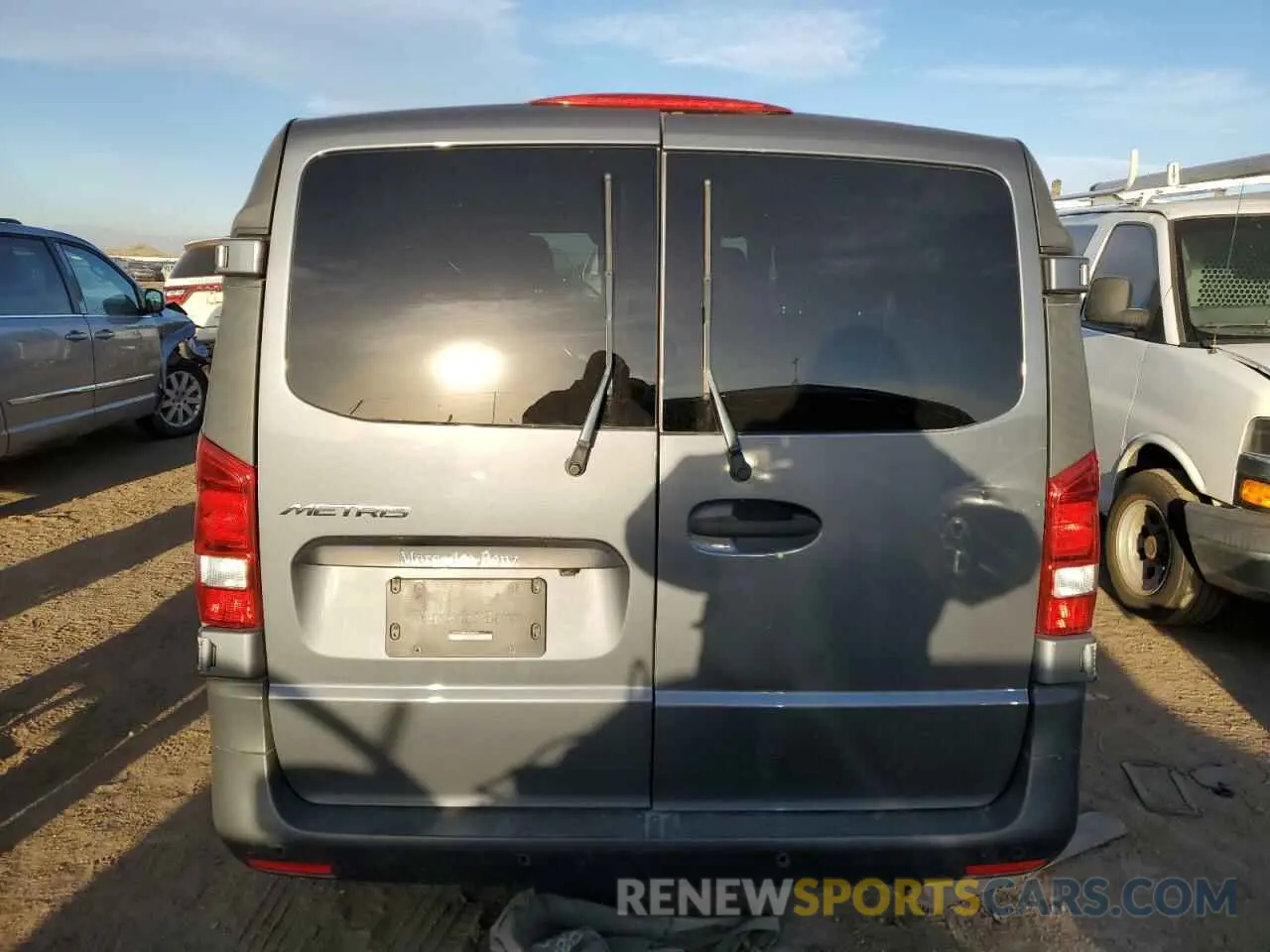 6 Photograph of a damaged car WD4PG2EE8K3522294 MERCEDES-BENZ METRIS 2019