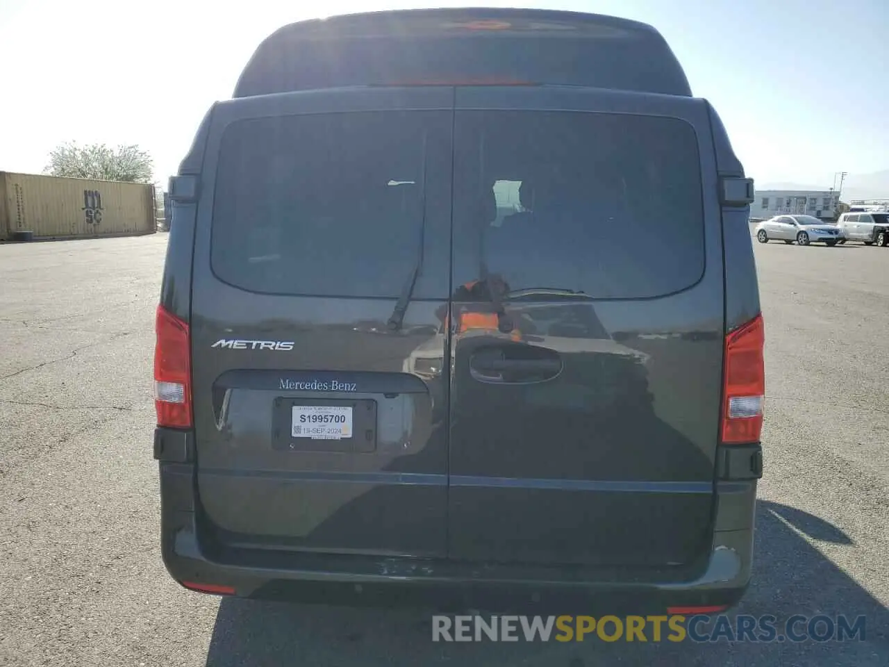 6 Photograph of a damaged car W1WV0FEY3L3762981 MERCEDES-BENZ METRIS 2020