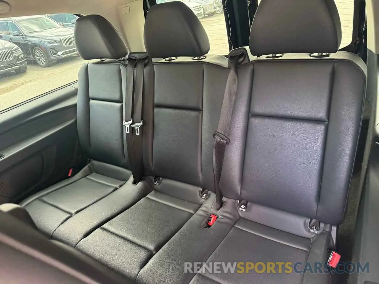 9 Photograph of a damaged car W1WV0FEY7L3748338 MERCEDES-BENZ METRIS 2020