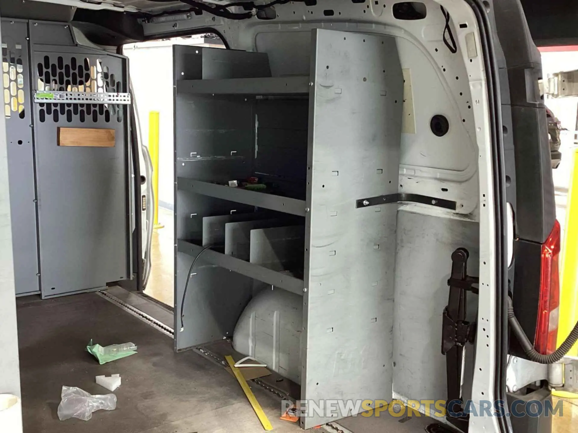 2 Photograph of a damaged car W1YV0BEY3L3738485 MERCEDES-BENZ METRIS 2020
