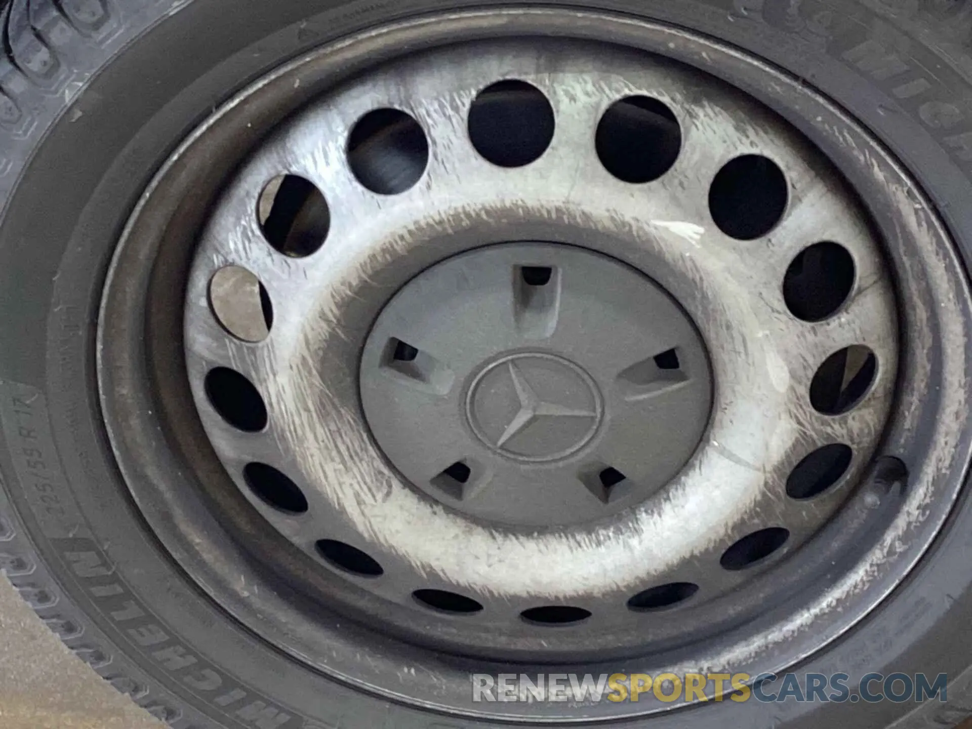 30 Photograph of a damaged car W1YV0BEY3L3738485 MERCEDES-BENZ METRIS 2020