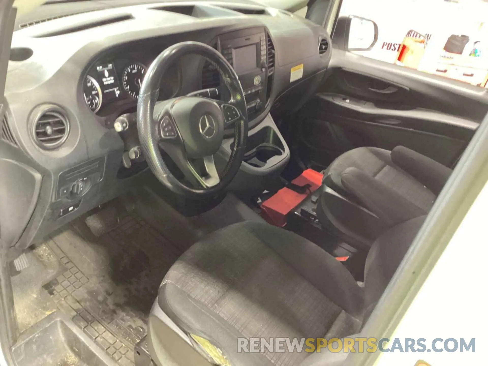 4 Photograph of a damaged car W1YV0BEY3L3738485 MERCEDES-BENZ METRIS 2020
