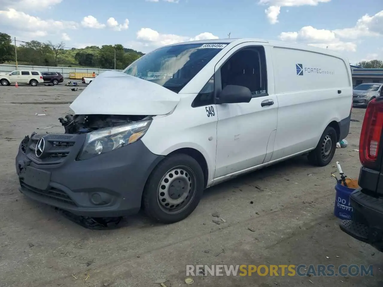 1 Photograph of a damaged car W1YV0BEY4L3715815 MERCEDES-BENZ METRIS 2020