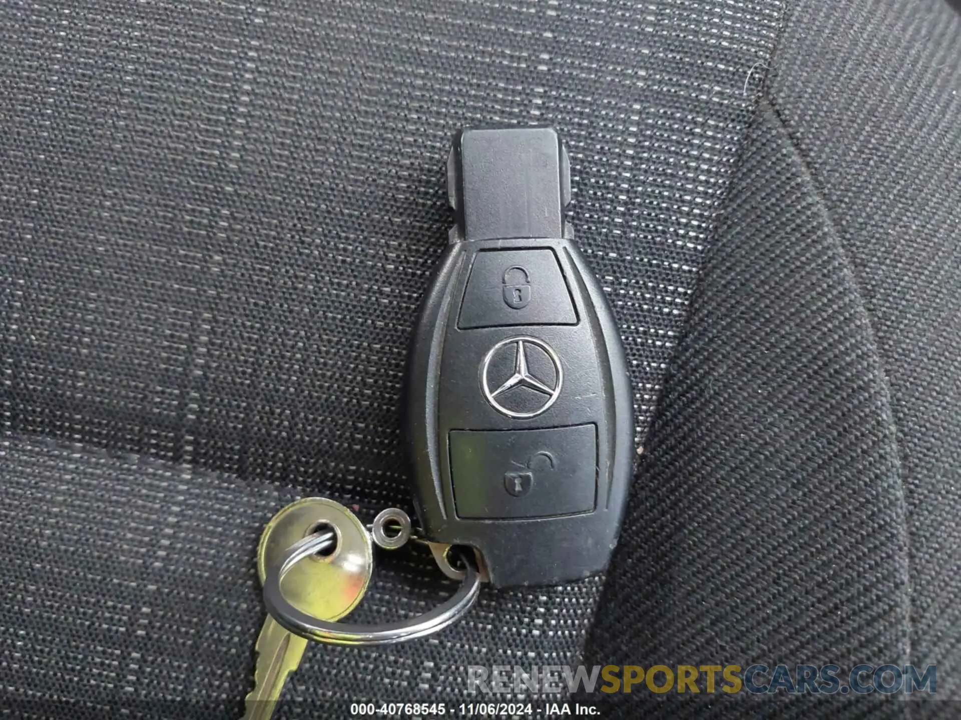 11 Photograph of a damaged car W1YV0BEY7L3730454 MERCEDES-BENZ METRIS 2020