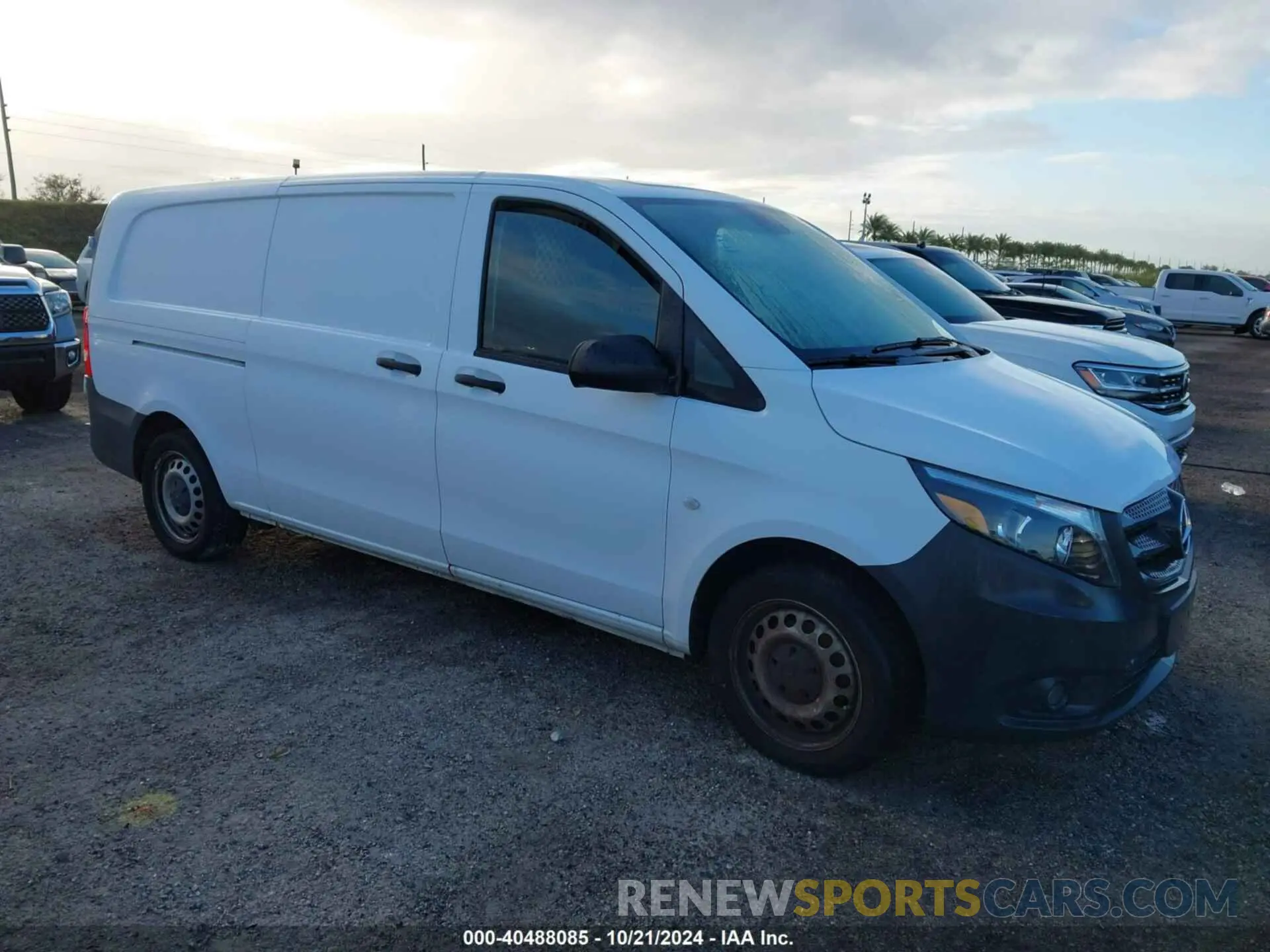 1 Photograph of a damaged car W1YV0CEYXL3763888 MERCEDES-BENZ METRIS 2020