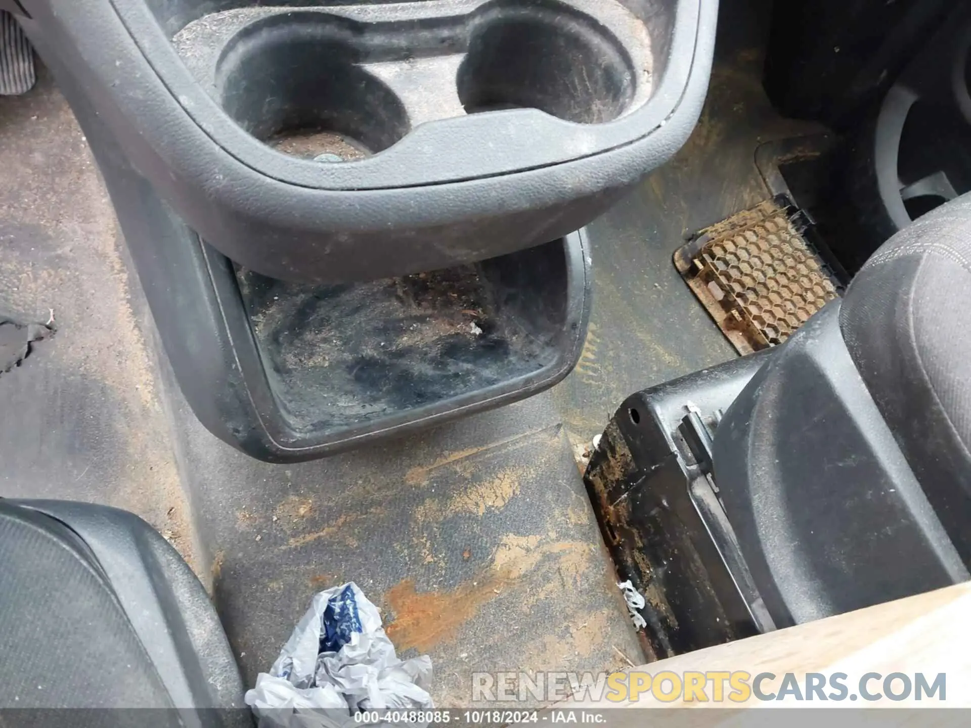 6 Photograph of a damaged car W1YV0CEYXL3763888 MERCEDES-BENZ METRIS 2020