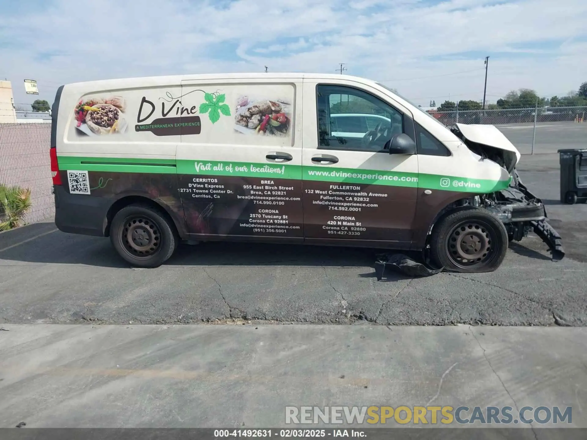 13 Photograph of a damaged car WD3PG2EA2L3670170 MERCEDES-BENZ METRIS 2020
