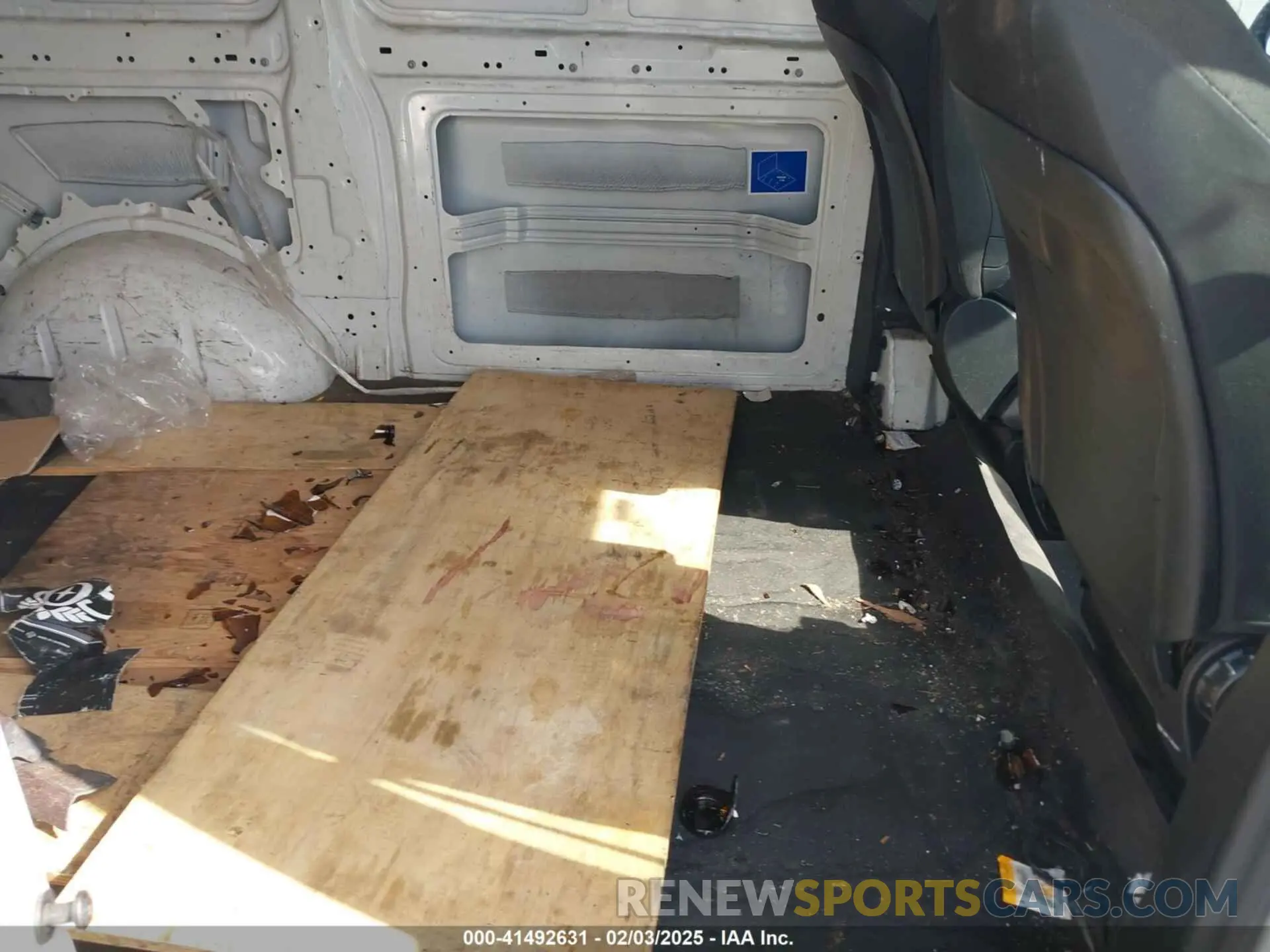 8 Photograph of a damaged car WD3PG2EA2L3670170 MERCEDES-BENZ METRIS 2020