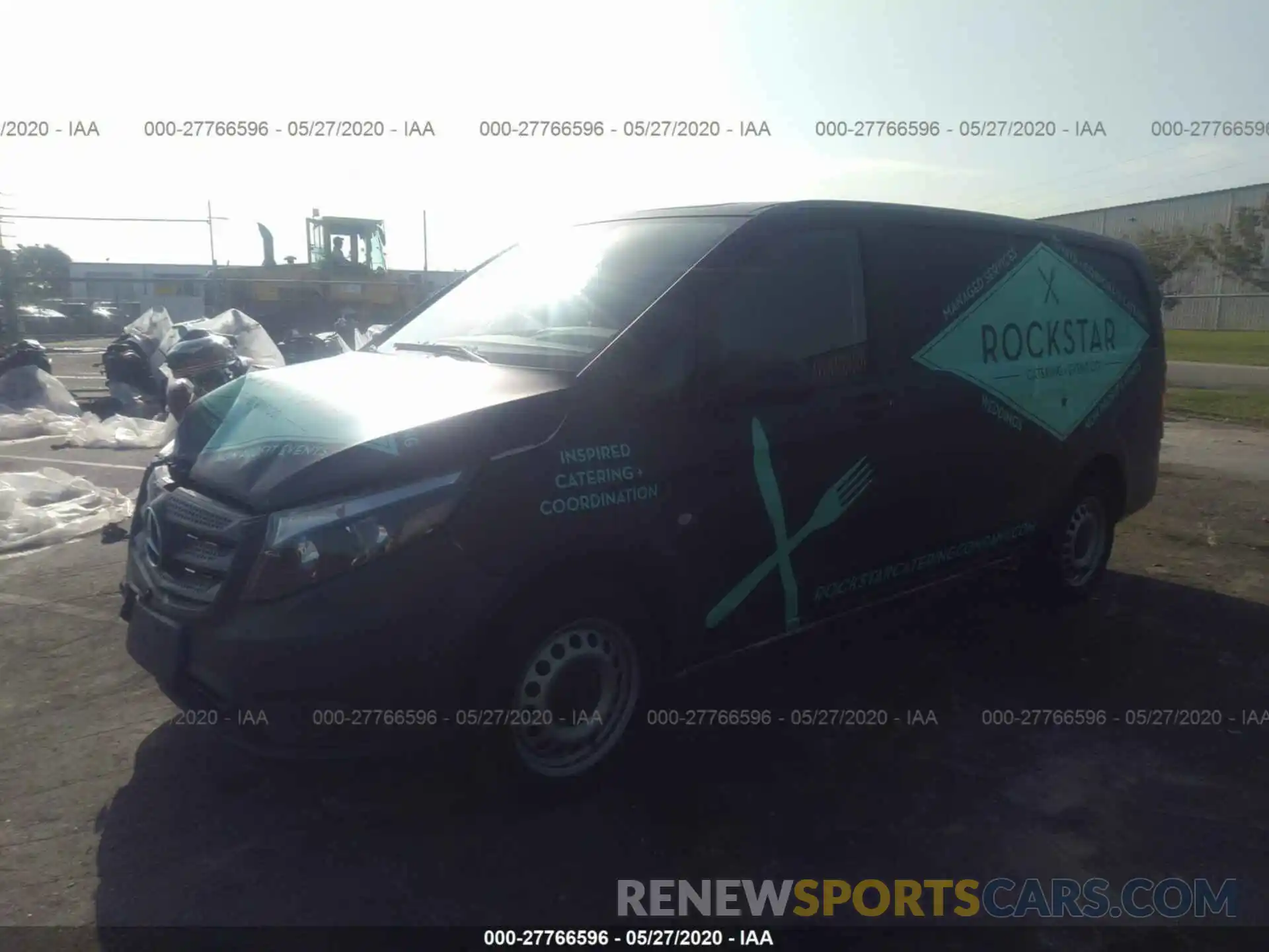 2 Photograph of a damaged car WD3PG2EA5L3681213 MERCEDES-BENZ METRIS 2020