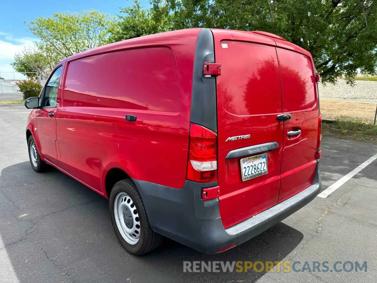 3 Photograph of a damaged car WD3PG2EA6L3655607 MERCEDES-BENZ METRIS 2020