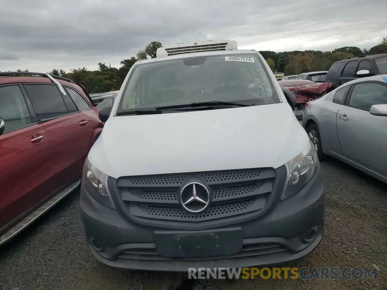 5 Photograph of a damaged car WD3PG2EAXL3640351 MERCEDES-BENZ METRIS 2020