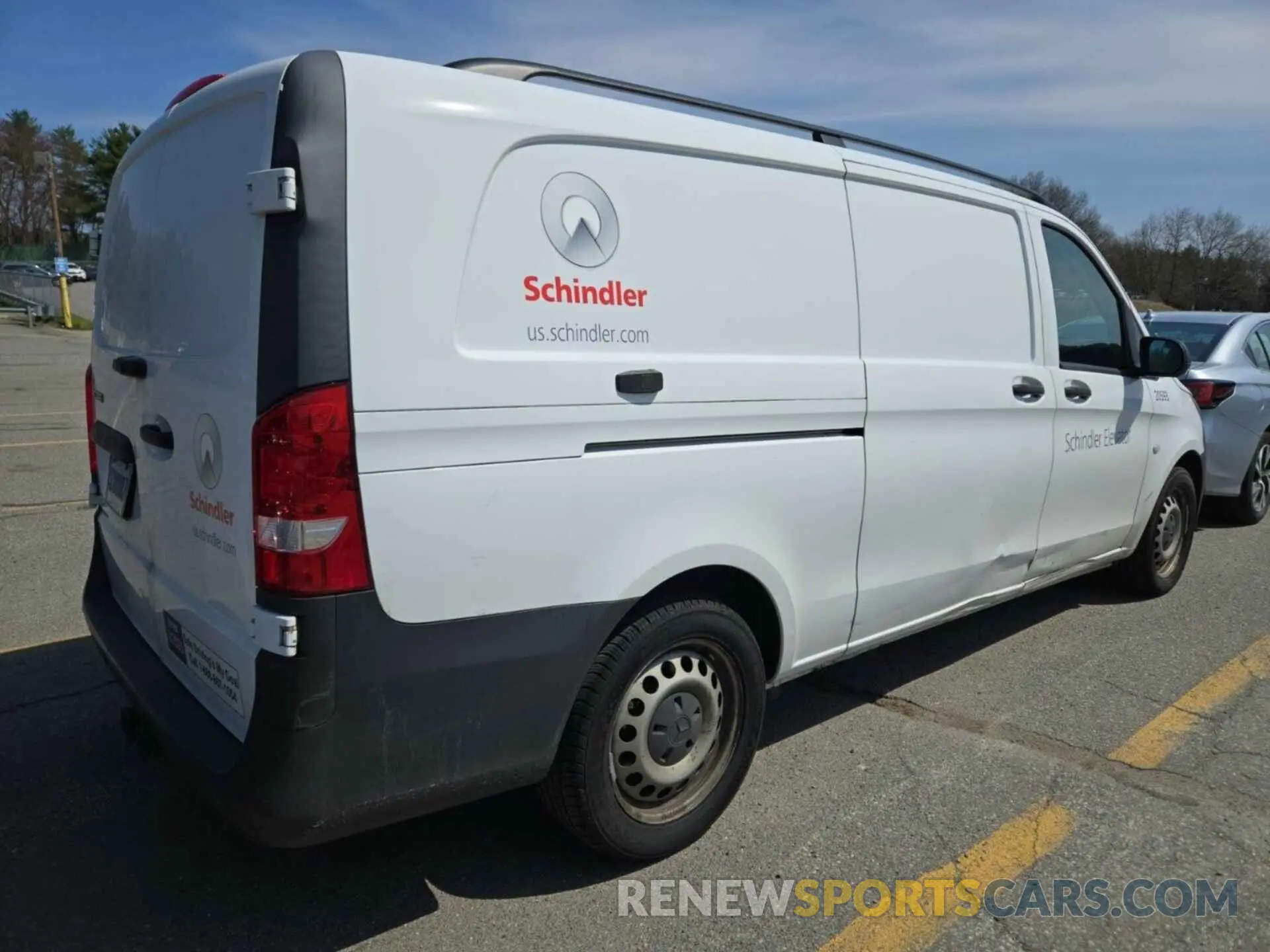 18 Photograph of a damaged car WD3PG3EA1L3645816 MERCEDES-BENZ METRIS 2020