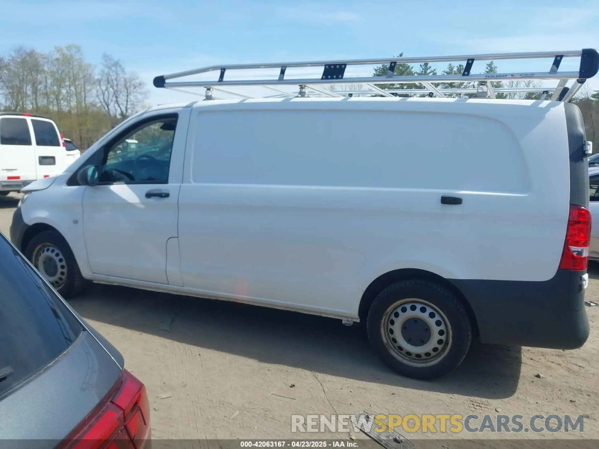 14 Photograph of a damaged car WD3PG3EAXL3674294 MERCEDES-BENZ METRIS 2020