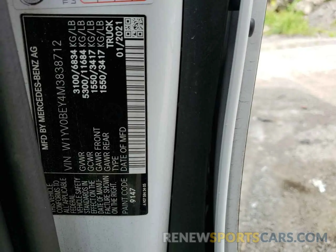 13 Photograph of a damaged car W1YV0BEY4M3838712 MERCEDES-BENZ METRIS 2021