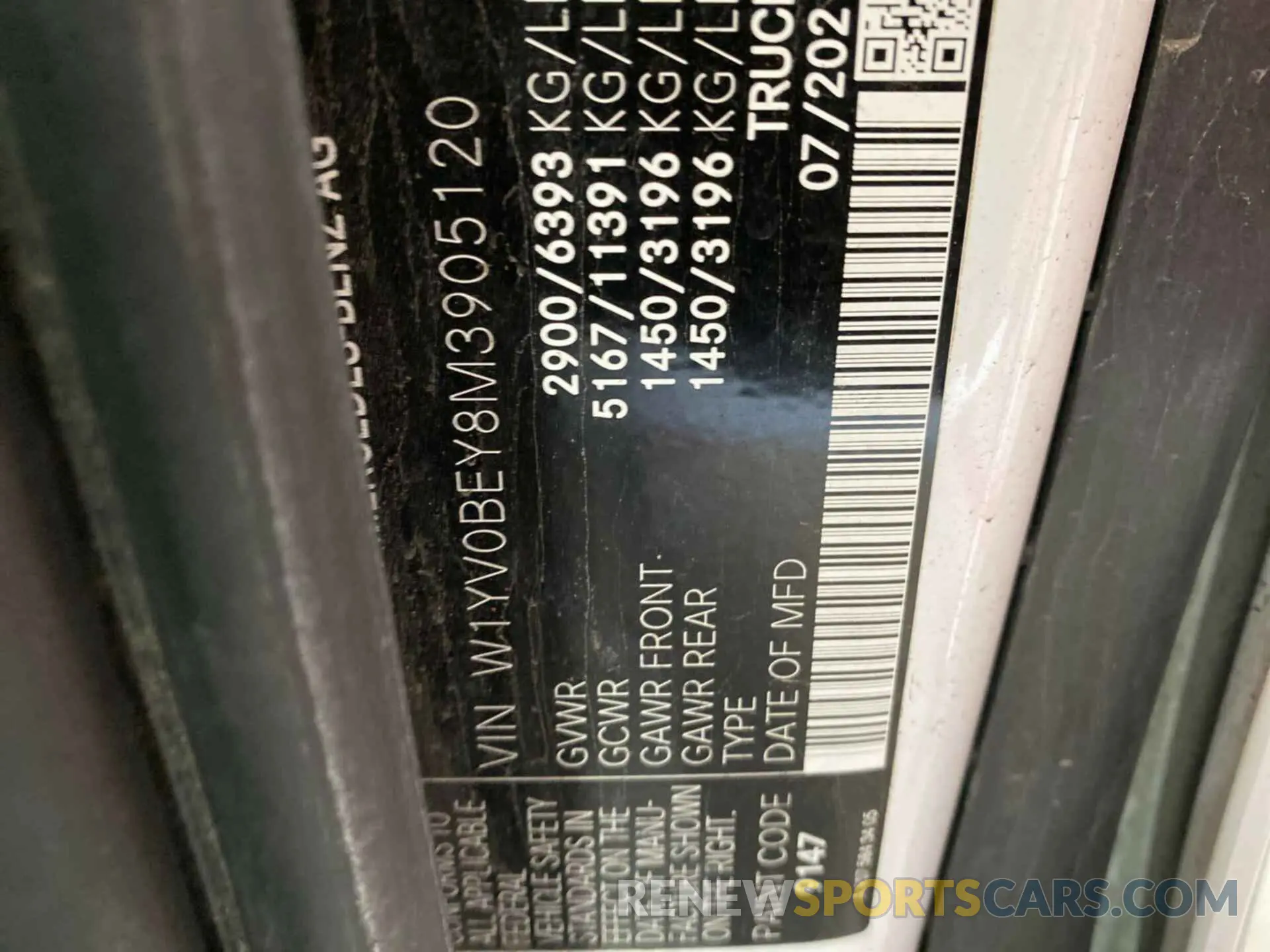 12 Photograph of a damaged car W1YV0BEY8M3905120 MERCEDES-BENZ METRIS 2021