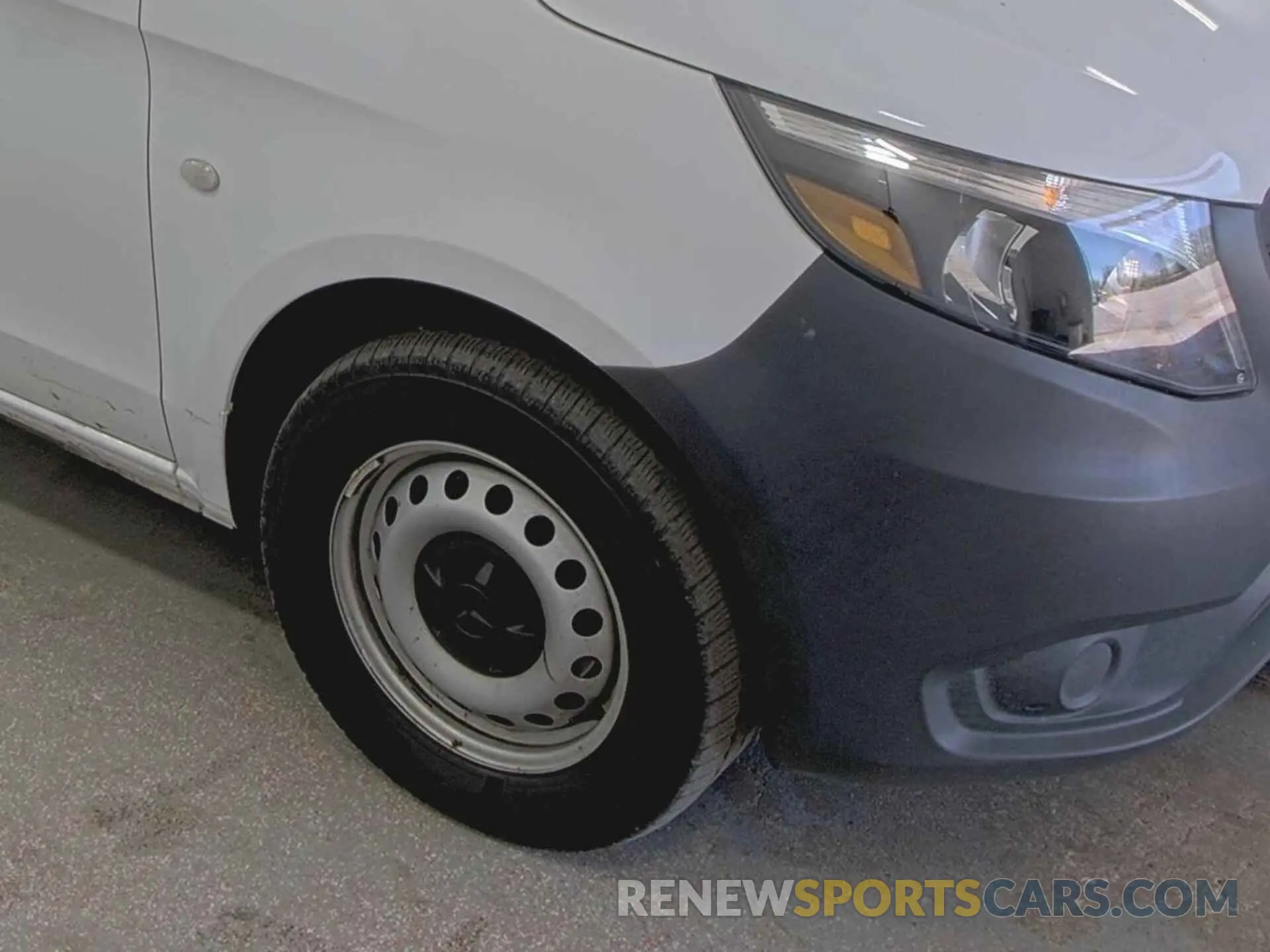 15 Photograph of a damaged car W1YV0BEY8M3905120 MERCEDES-BENZ METRIS 2021