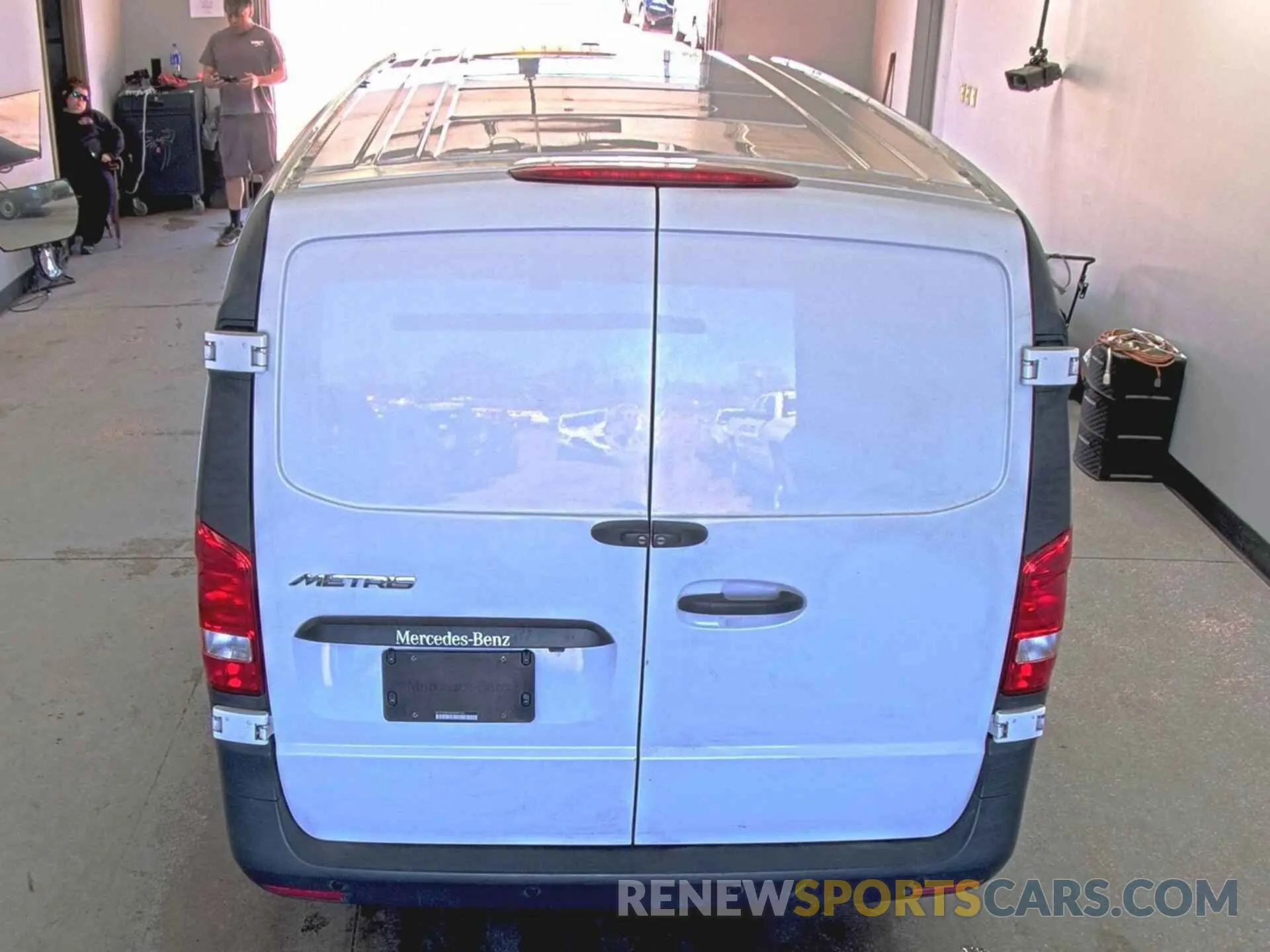 22 Photograph of a damaged car W1YV0BEY8M3905120 MERCEDES-BENZ METRIS 2021