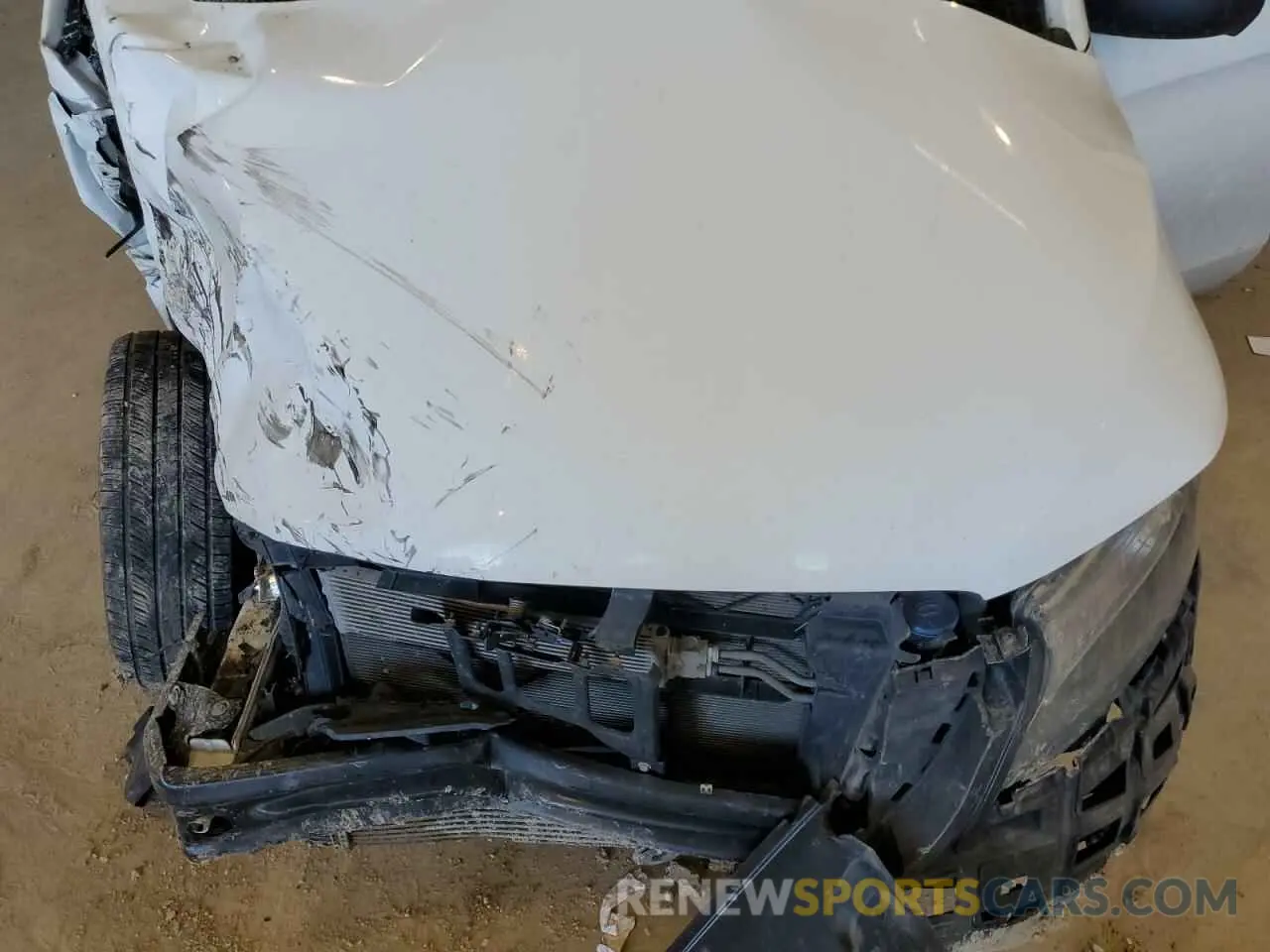 12 Photograph of a damaged car W1YV0CEY6M3857204 MERCEDES-BENZ METRIS 2021