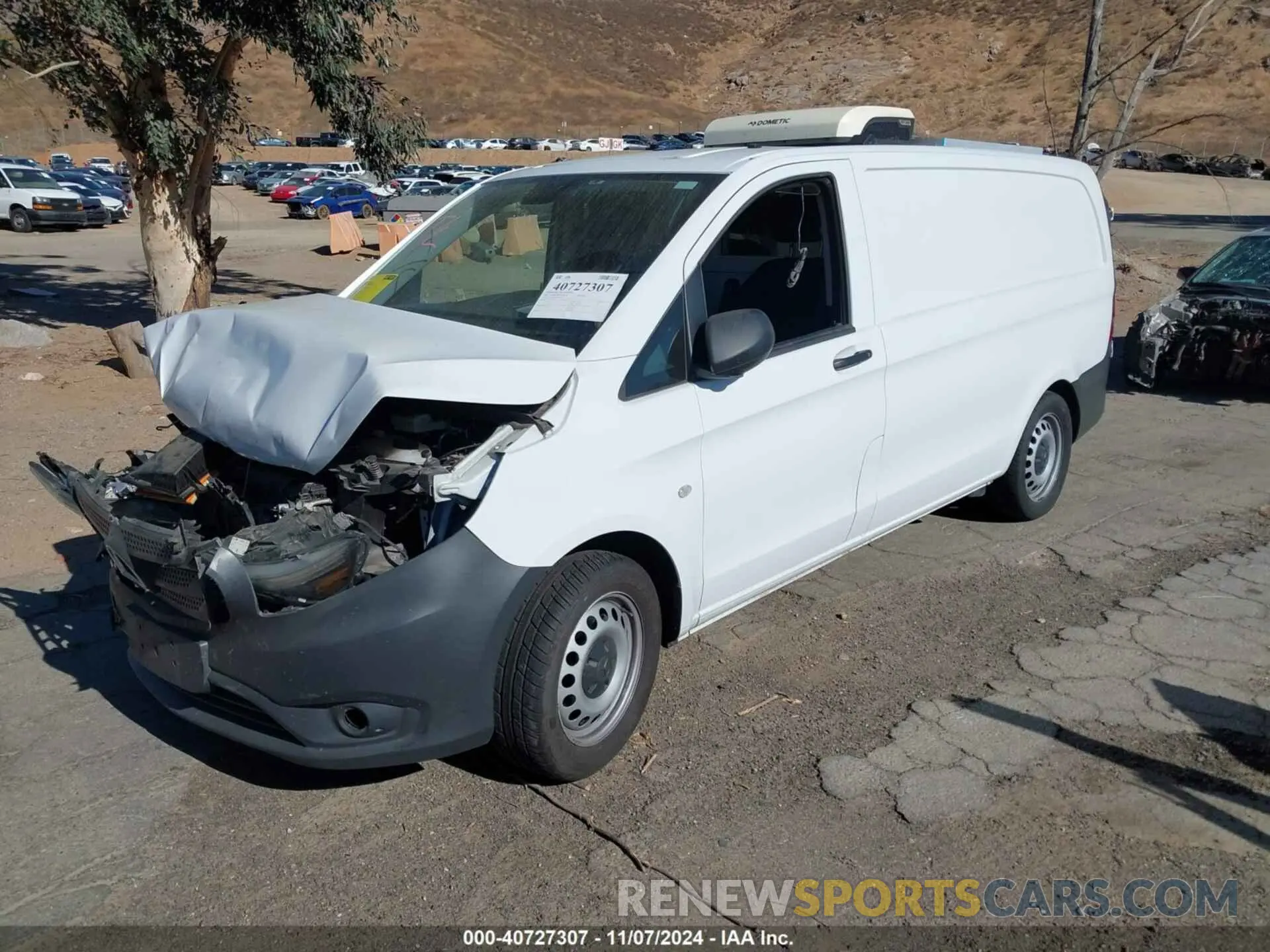 2 Photograph of a damaged car W1YV0BEY2N4149425 MERCEDES-BENZ METRIS 2022