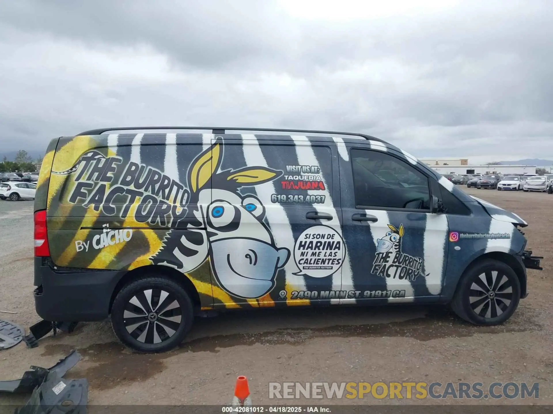 14 Photograph of a damaged car W1YV0BEY6N4149945 MERCEDES-BENZ METRIS 2022