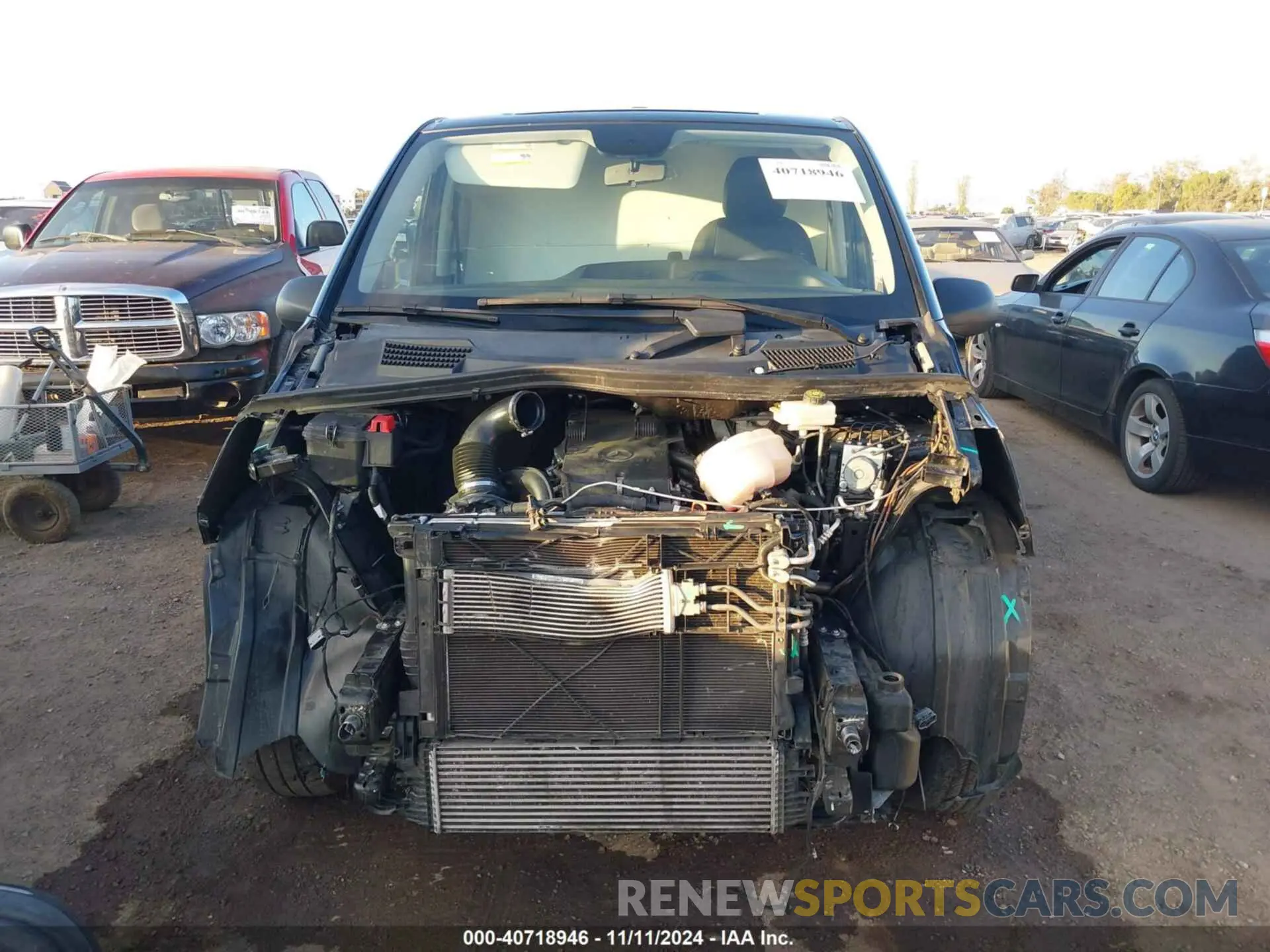 13 Photograph of a damaged car W1YV0CEY0N4151535 MERCEDES-BENZ METRIS 2022