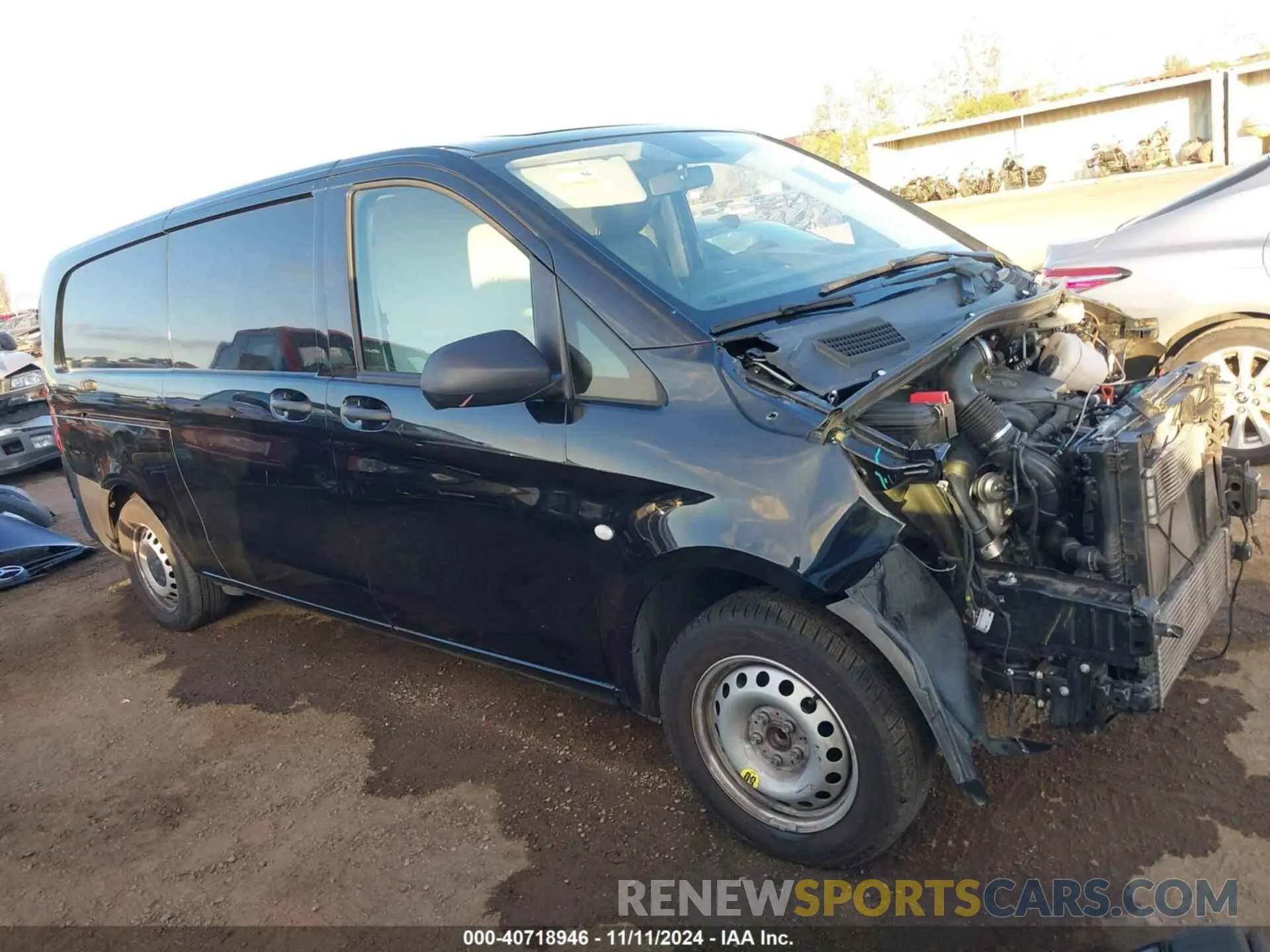 14 Photograph of a damaged car W1YV0CEY0N4151535 MERCEDES-BENZ METRIS 2022