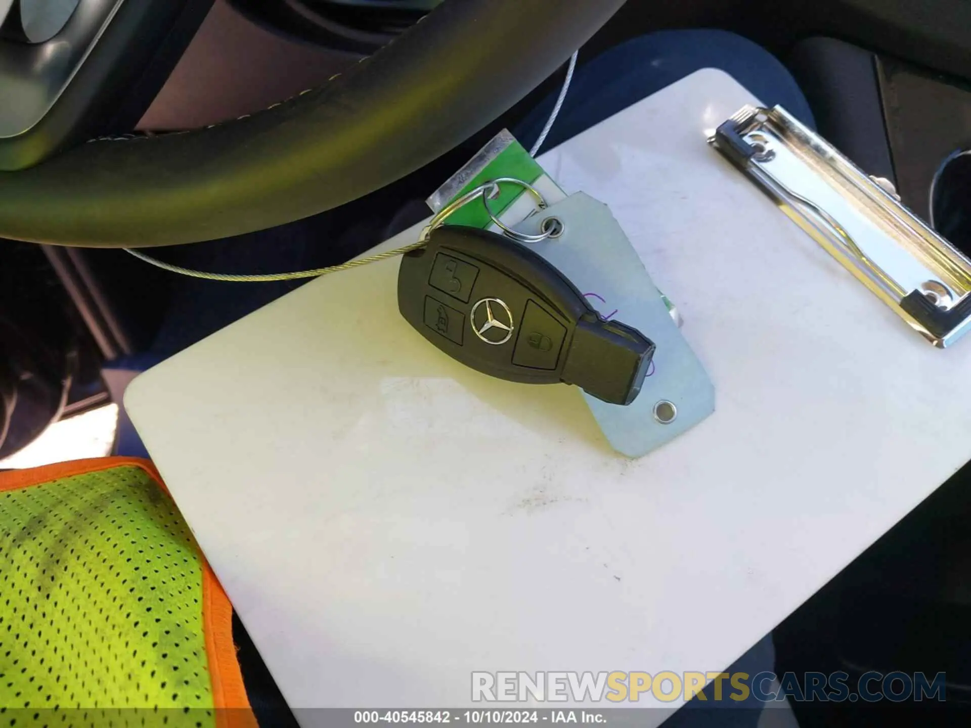 11 Photograph of a damaged car W1WV0FEYXP4219983 MERCEDES-BENZ METRIS 2023
