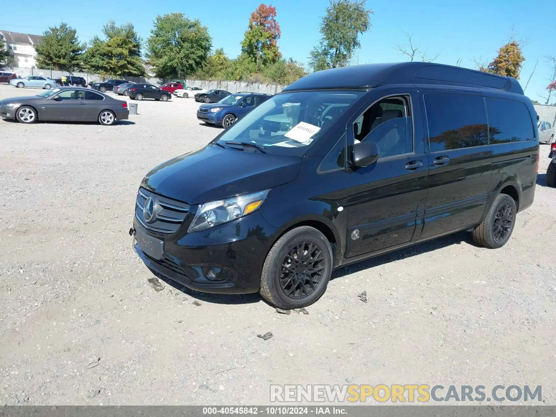 2 Photograph of a damaged car W1WV0FEYXP4219983 MERCEDES-BENZ METRIS 2023