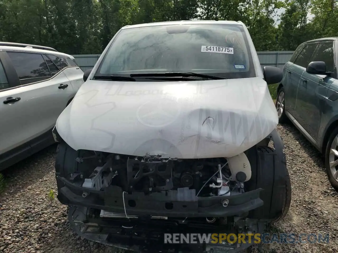 5 Photograph of a damaged car W1YV0BEY3P4275604 MERCEDES-BENZ METRIS 2023