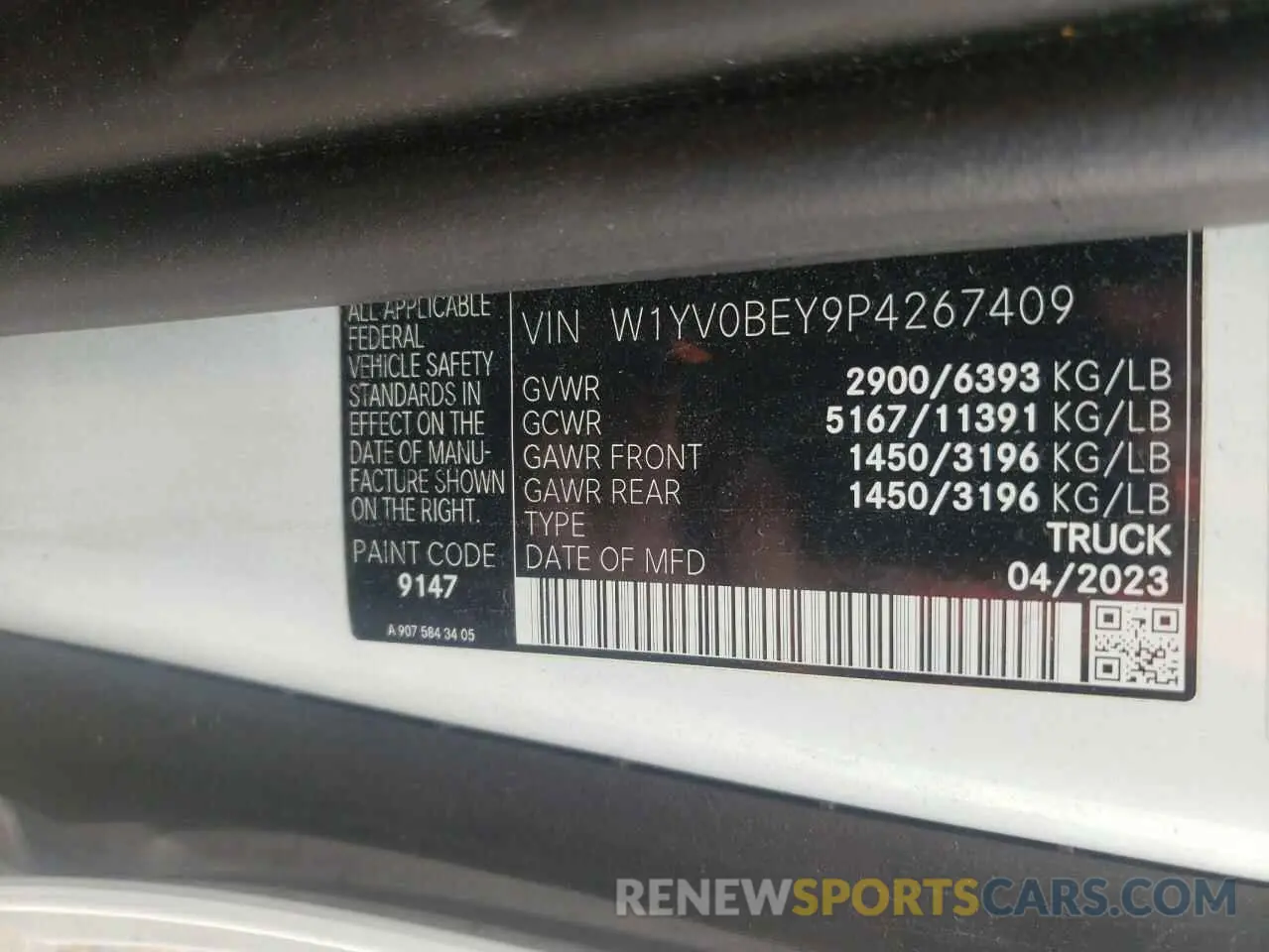 13 Photograph of a damaged car W1YV0BEY9P4267409 MERCEDES-BENZ METRIS 2023