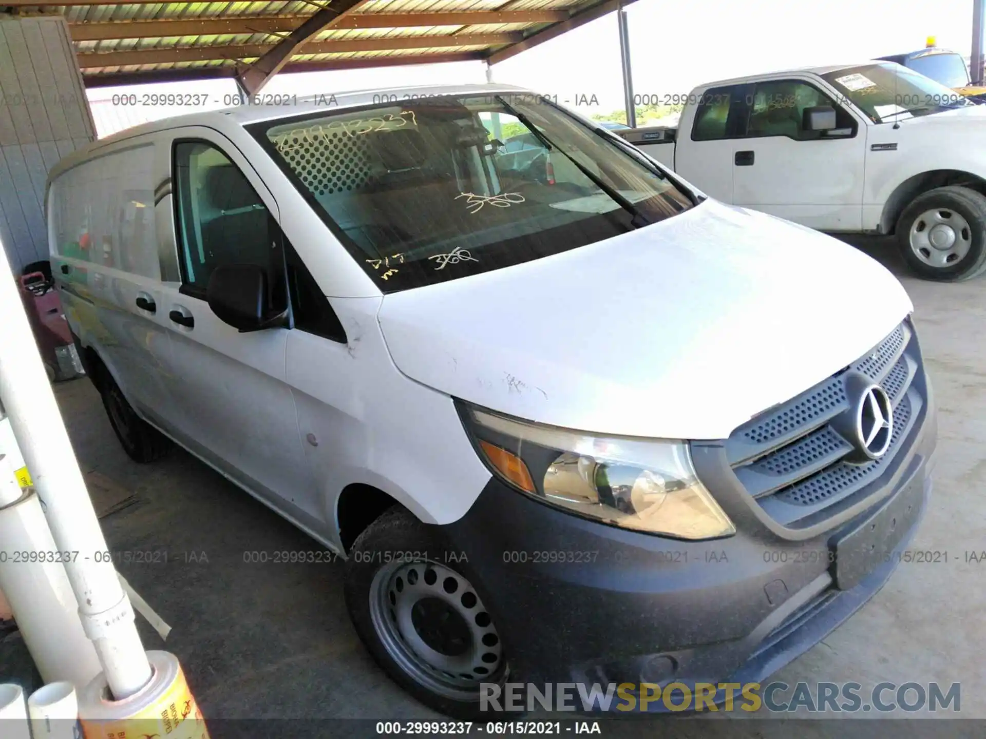 1 Photograph of a damaged car W1YV0BEY2L3731818 MERCEDES-BENZ METRIS CARGO VAN 2020