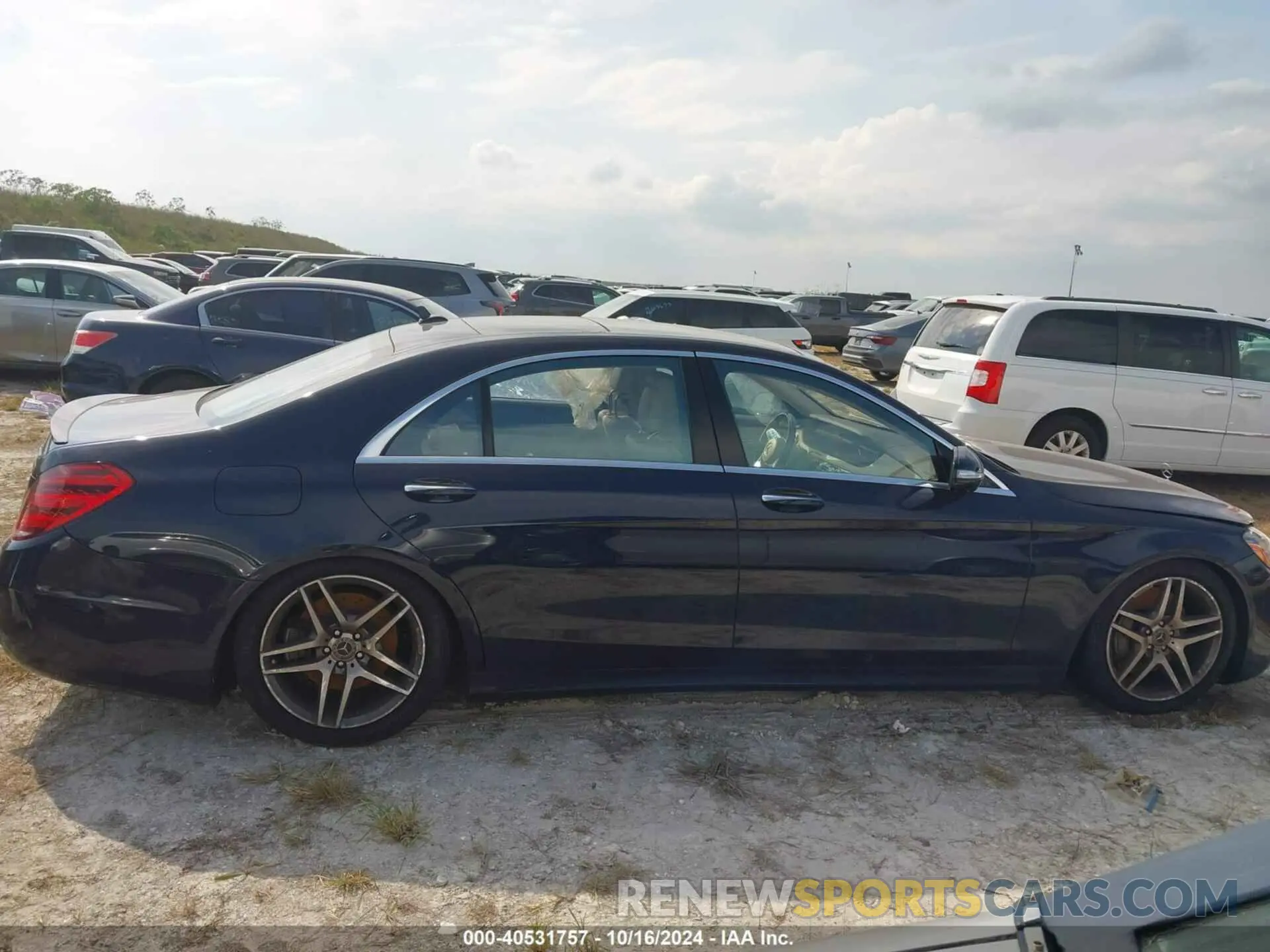 13 Photograph of a damaged car WDDUG6EB4KA423418 MERCEDES-BENZ S 450 2019
