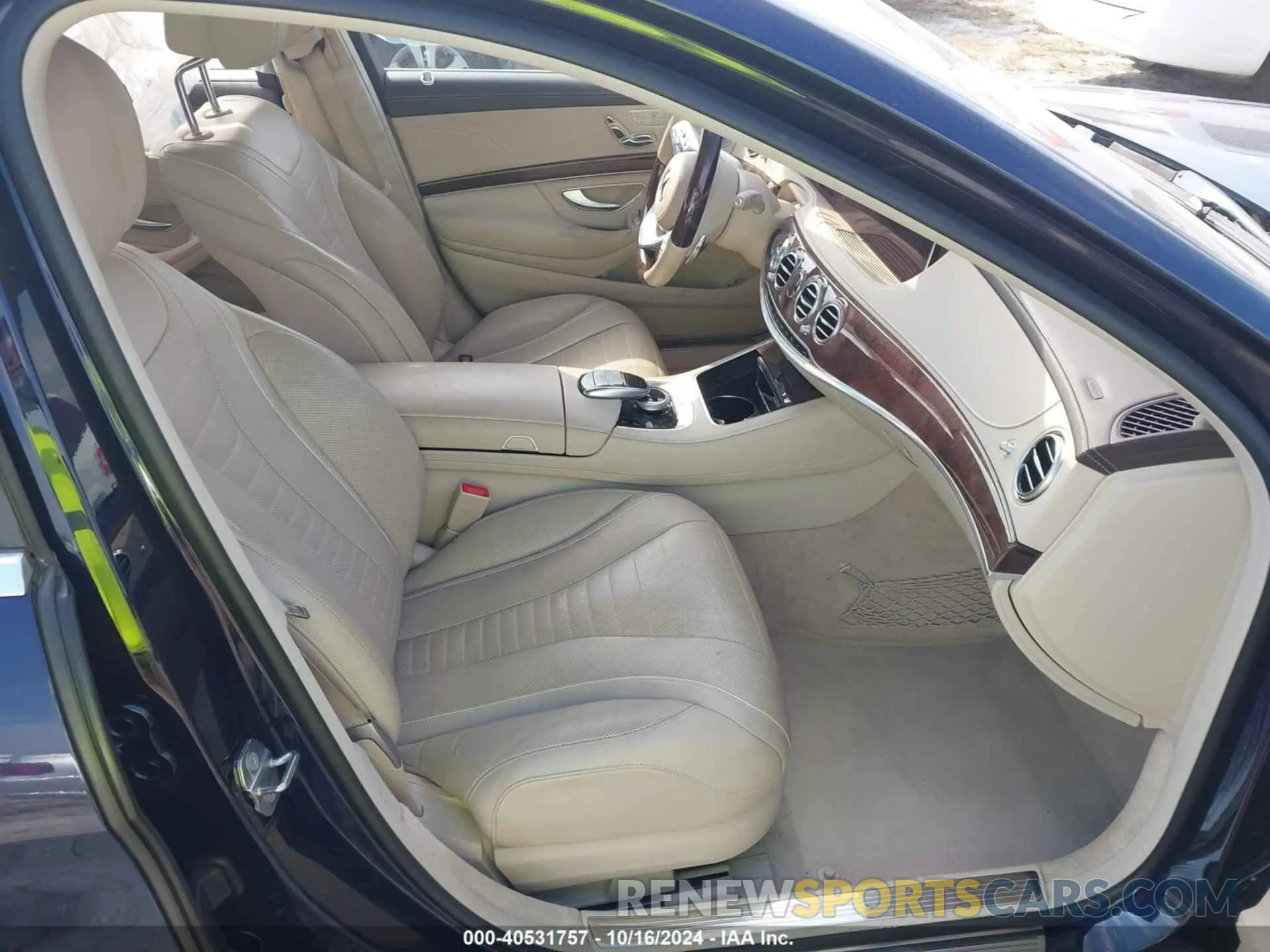 5 Photograph of a damaged car WDDUG6EB4KA423418 MERCEDES-BENZ S 450 2019