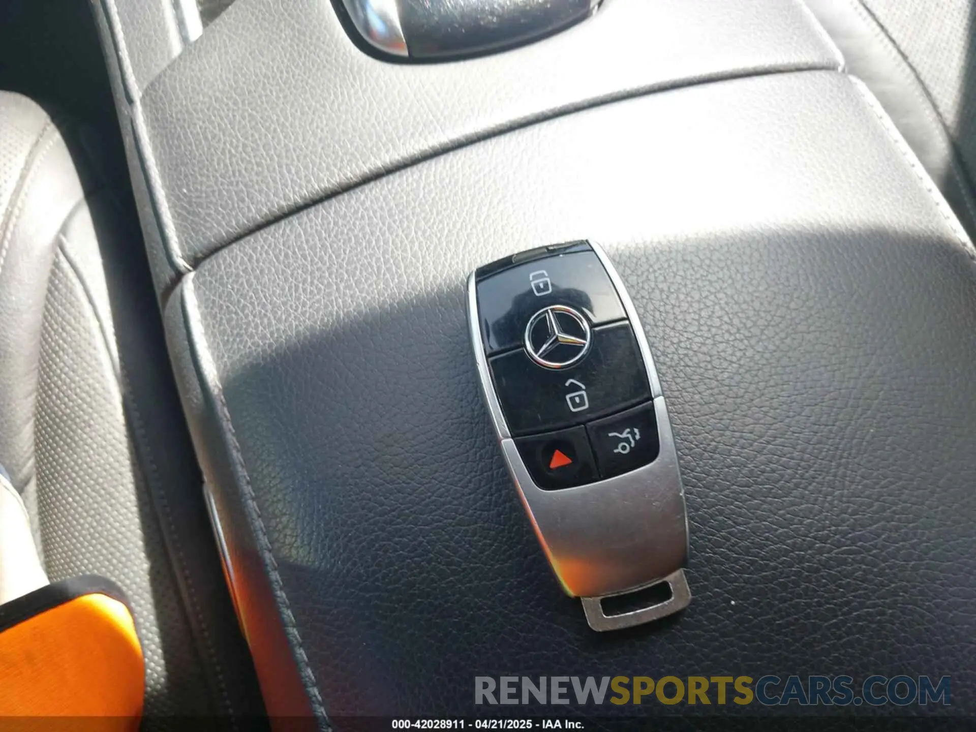 11 Photograph of a damaged car WDDUG6GB6KA496416 MERCEDES-BENZ S 450 2019