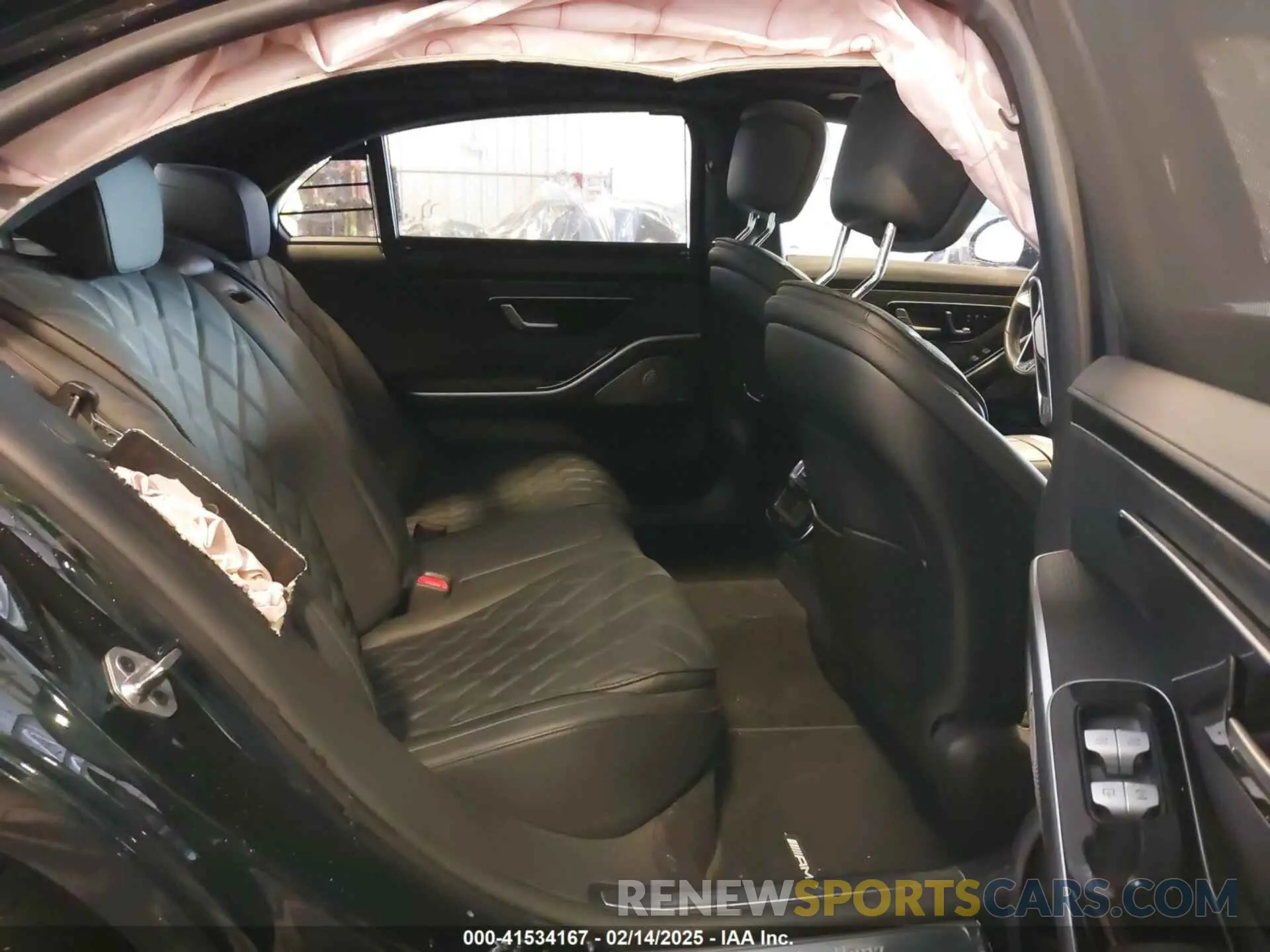 8 Photograph of a damaged car W1K6G6DB7NA068646 MERCEDES-BENZ S 500 2022