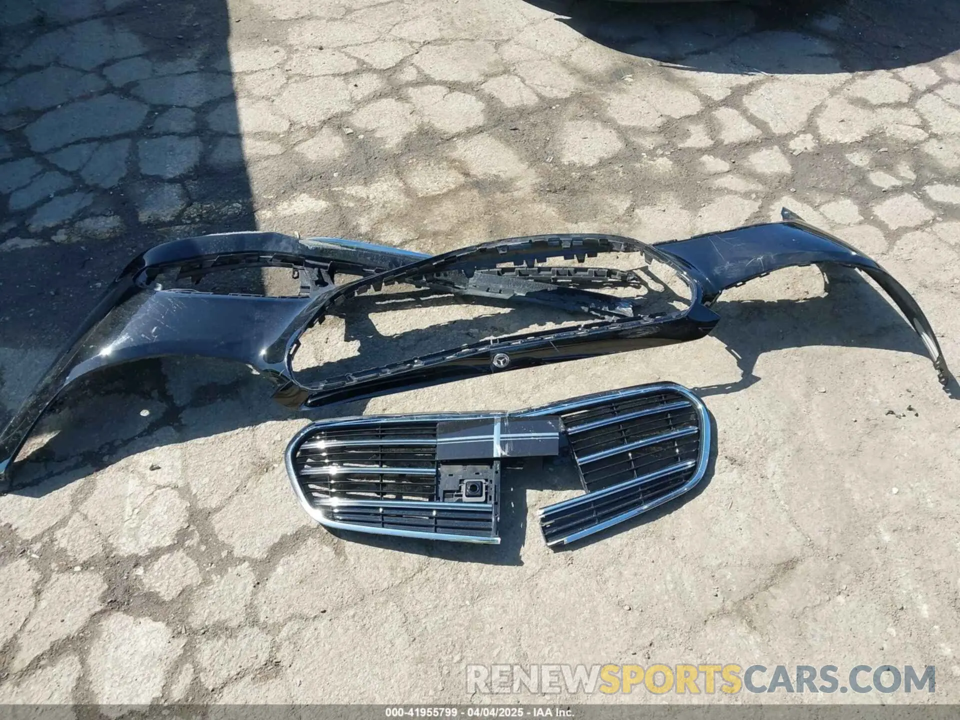 12 Photograph of a damaged car W1K6G6DB0PA186878 MERCEDES-BENZ S 500 2023