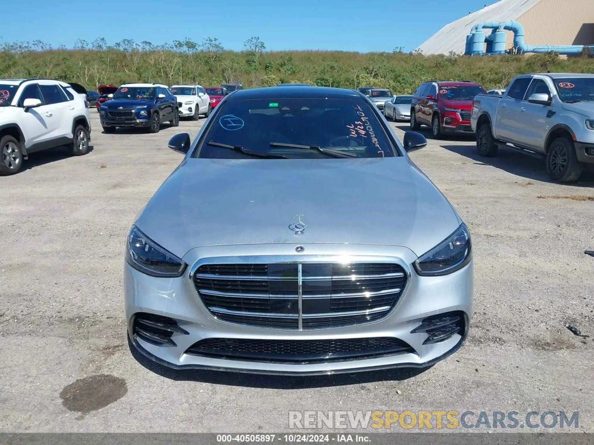 6 Photograph of a damaged car W1K6G6DB0PA208989 MERCEDES-BENZ S 500 2023